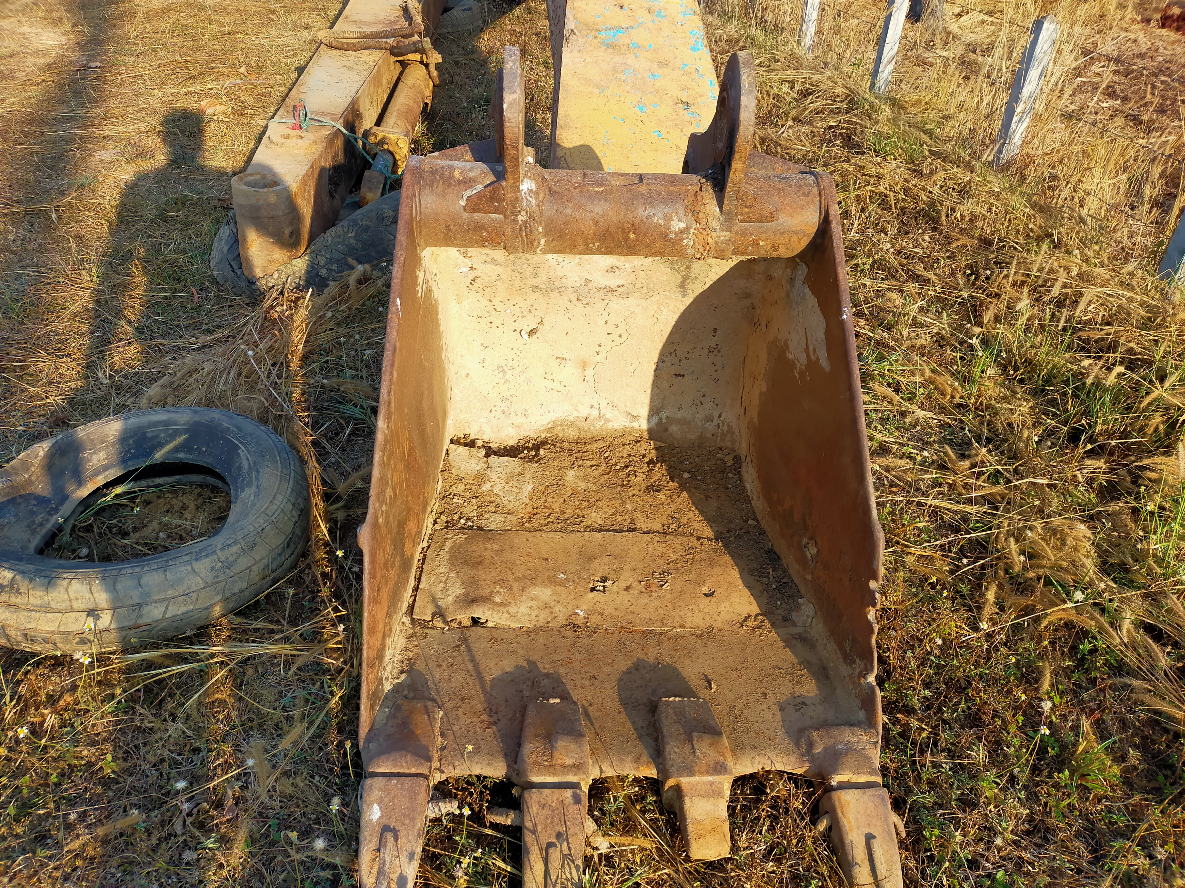 ขายบูมยาวเก่าเก็บ KOBELCO SK200