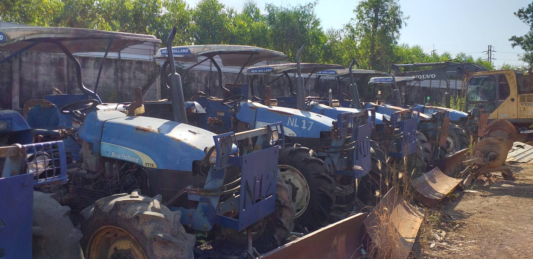 ขายรถไถ ford  New Holland