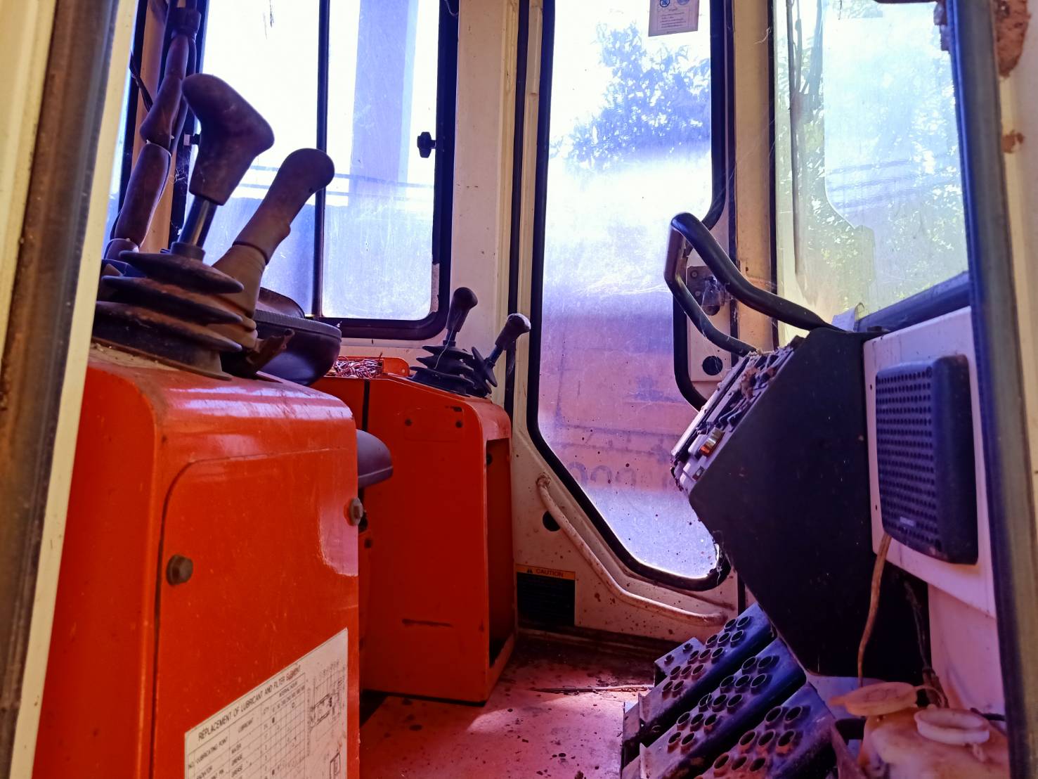 ขายรถแทรกเตอร์ DAEWOO