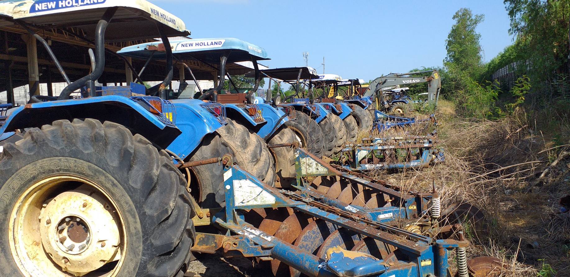 ขายรถไถ ford  New Holland