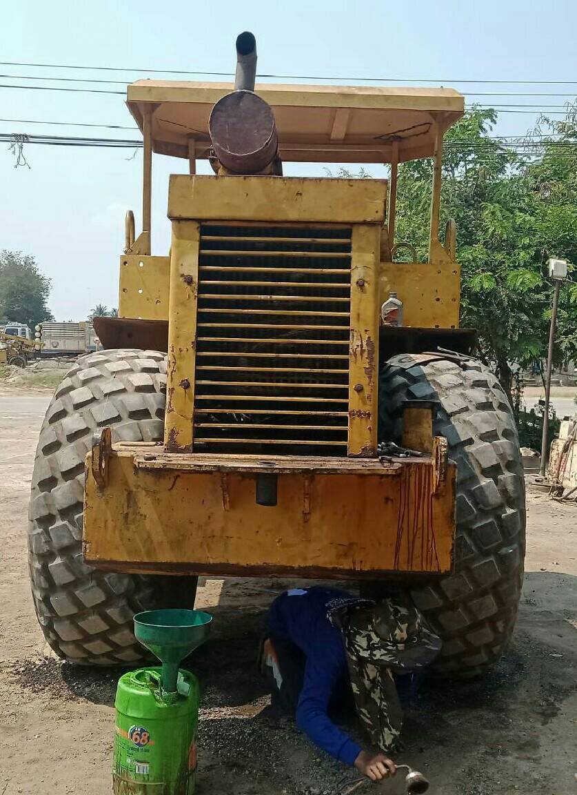 ขายรถบดสั่น VIBROMAX 1102เอกสารทะเบียน