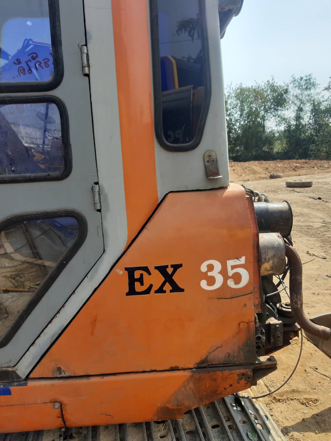 ขายรถแบคโฮ HITACHI EX35