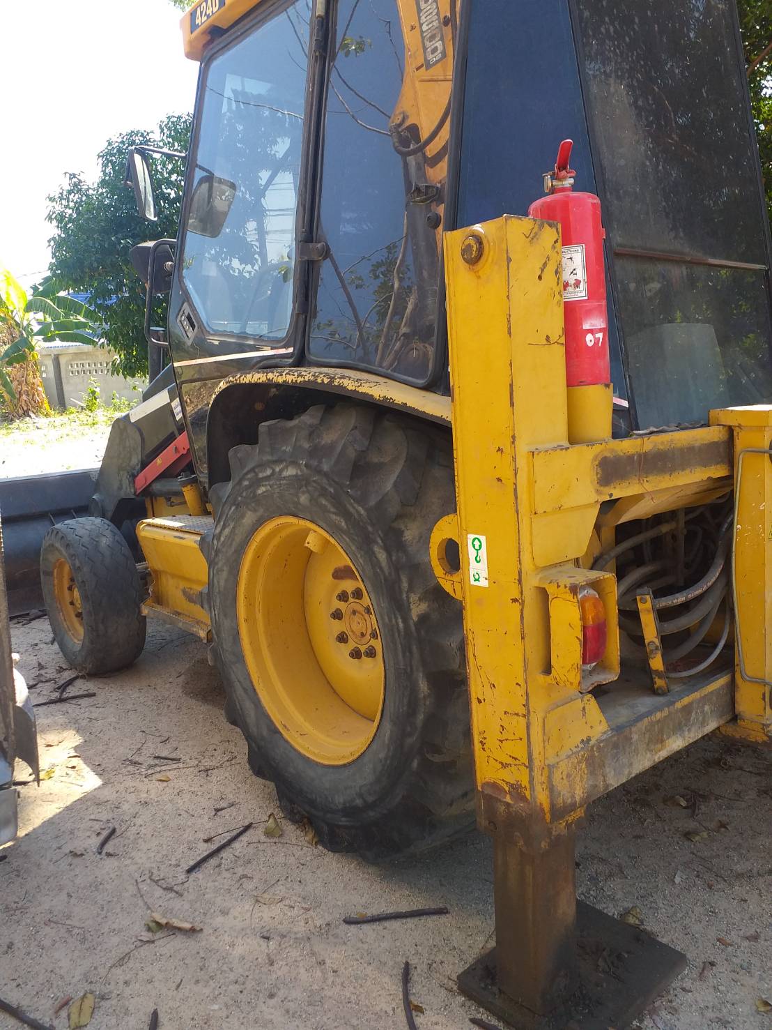 ขาย รถหน้าตักหลังขุด CAT424D 1 เพลา