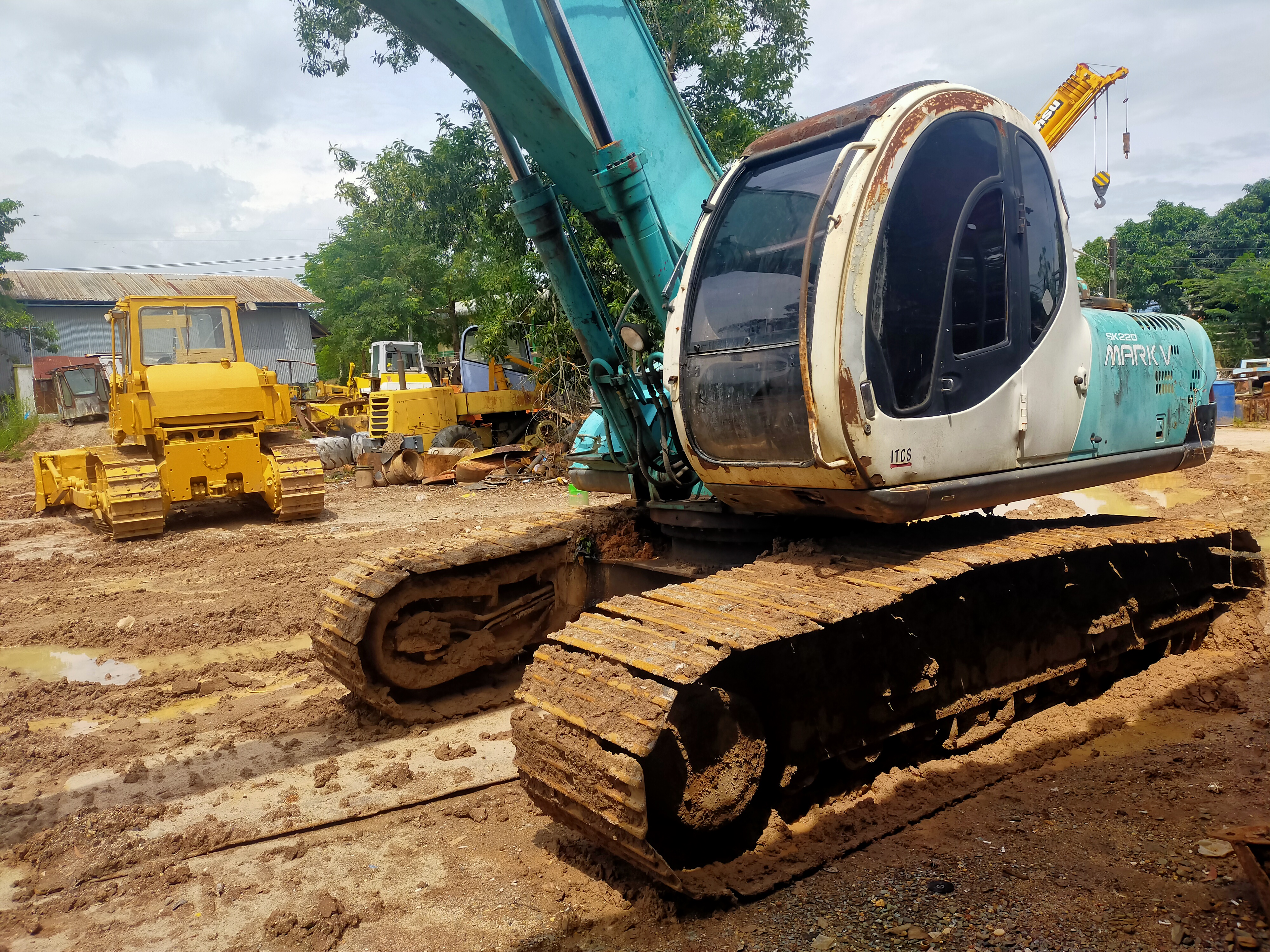 ขายรถ รถแบคโฮ KOBELCO SK220-5