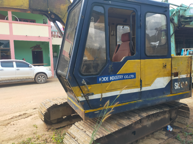 ขายรถแบคโฮ เล็ก SK60