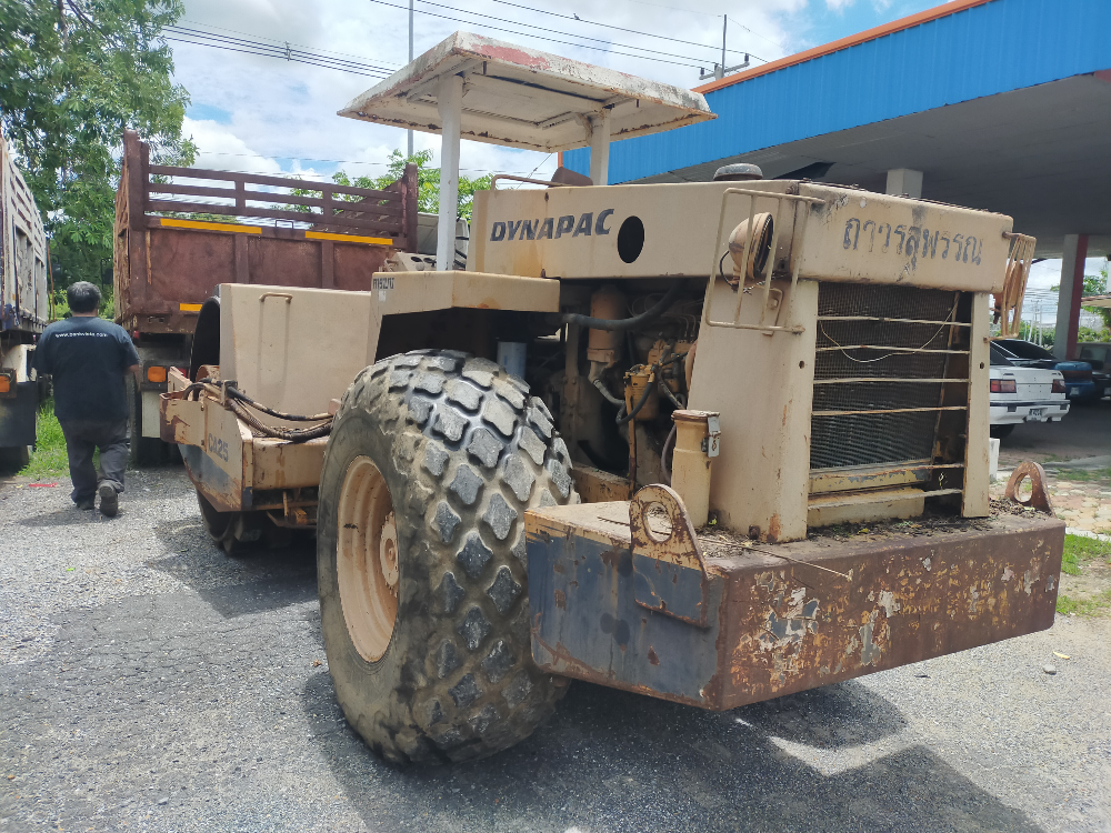 ขายรถบดสั่นเปลือกหนาม ไดนาแพคเอกสารทะเบียน