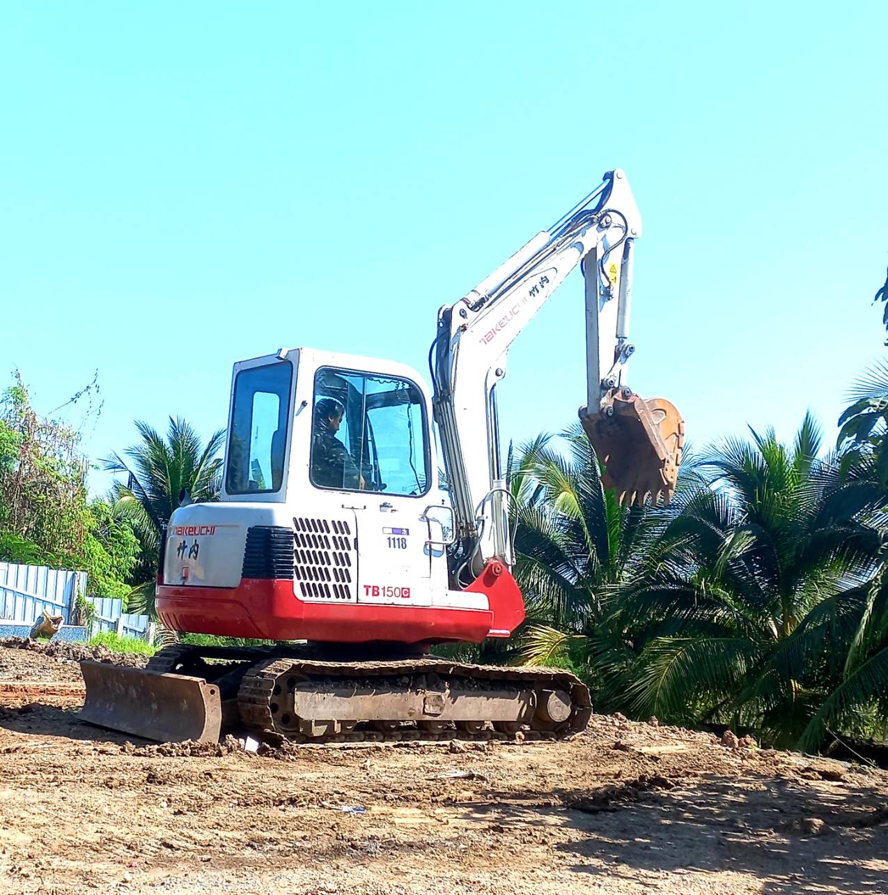 TAKEUCHI TB150C เก่านอกนำเข้า ระบบเต็ม มีลายหัวเจาะ