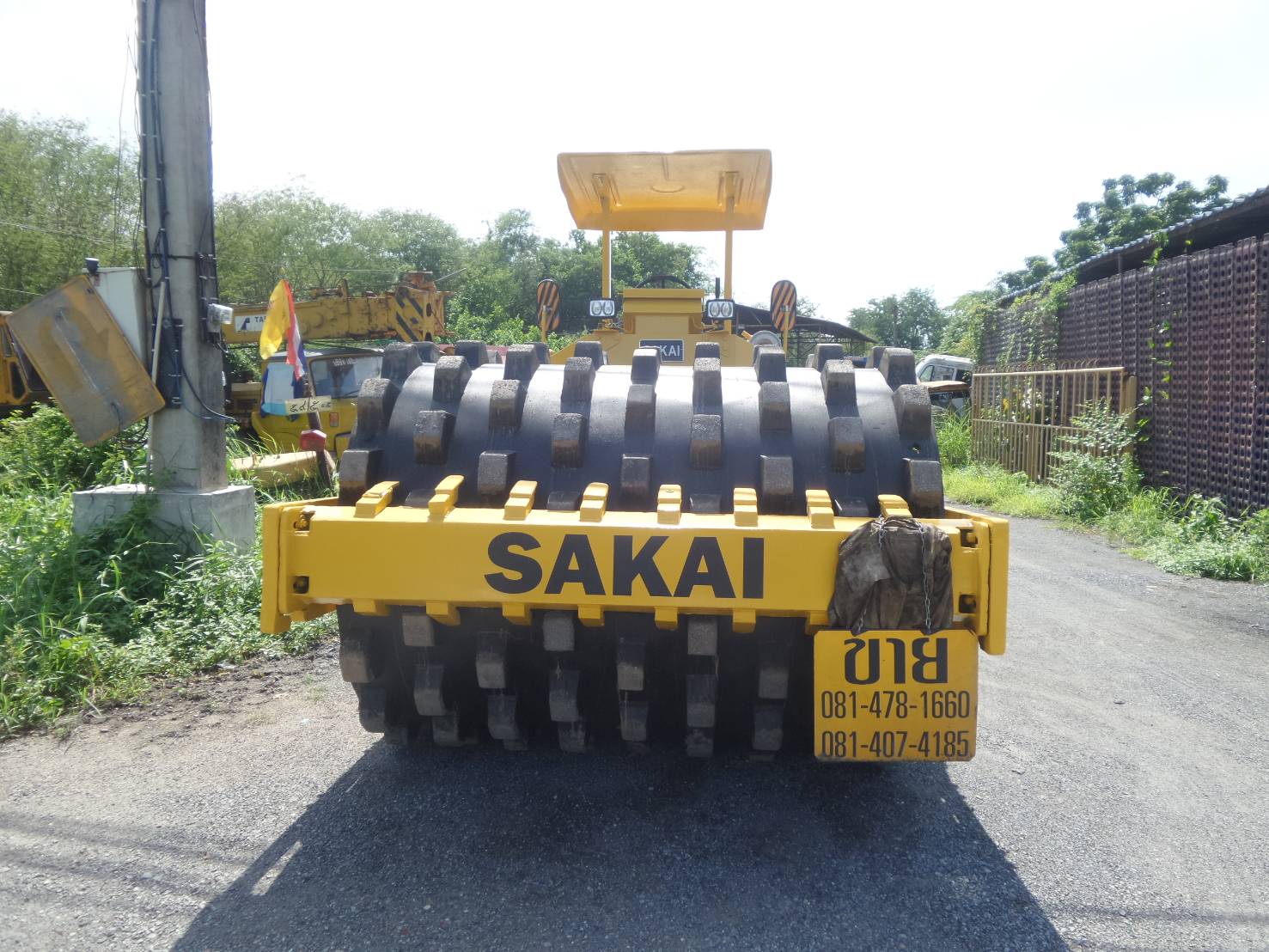 รถบดสั่นเสทือน10ตันSAKAISV500TFสวยมาก