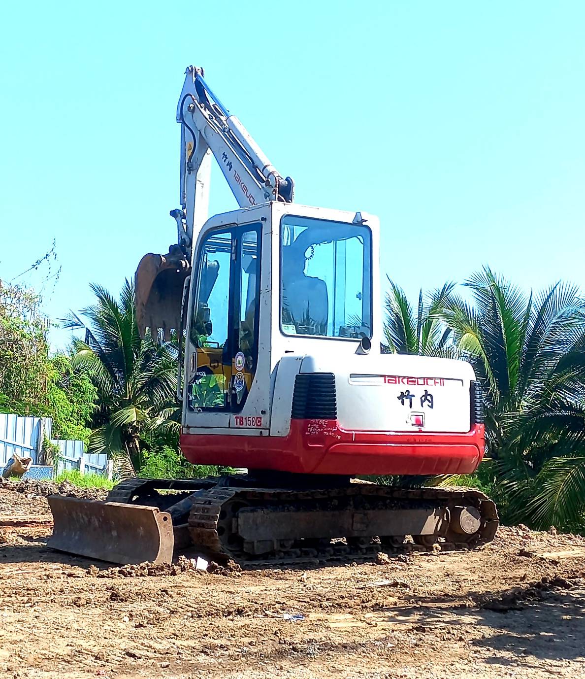 TAKEUCHI TB150C เก่านอกนำเข้า ระบบเต็ม มีลายหัวเจาะ TAKEUCHI TB150C เก่านอกนำเข้า ระบบเต็ม มีลายหัวเจาะ