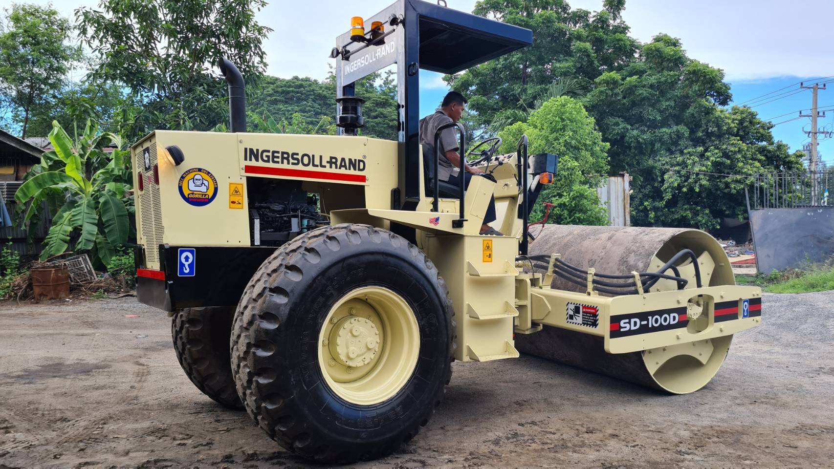 ⛽081-7560304❣รถบดสั่นเสทือน10ตัน Ingersollrand SD100D เอกสารเล่มทะเบียน
