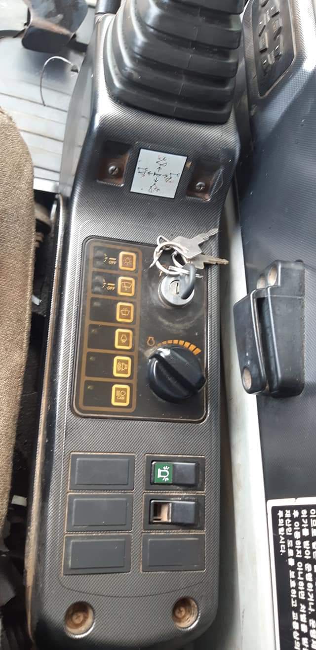 ⭐ธรรมนูญ ทุ่งครุ⭐รถบ้าน ฮุนใด 140LC-7ใช้งานน้อย สวยเดิม ช่วงล่างเต็มเอกสารอินวอยซ์ ⭐ธรรมนูญ ทุ่งครุ⭐รถบ้าน ฮุนใด 140LC-7ใช้งานน้อย สวยเดิม ช่วงล่างเต็มเอกสารอินวอยซ์