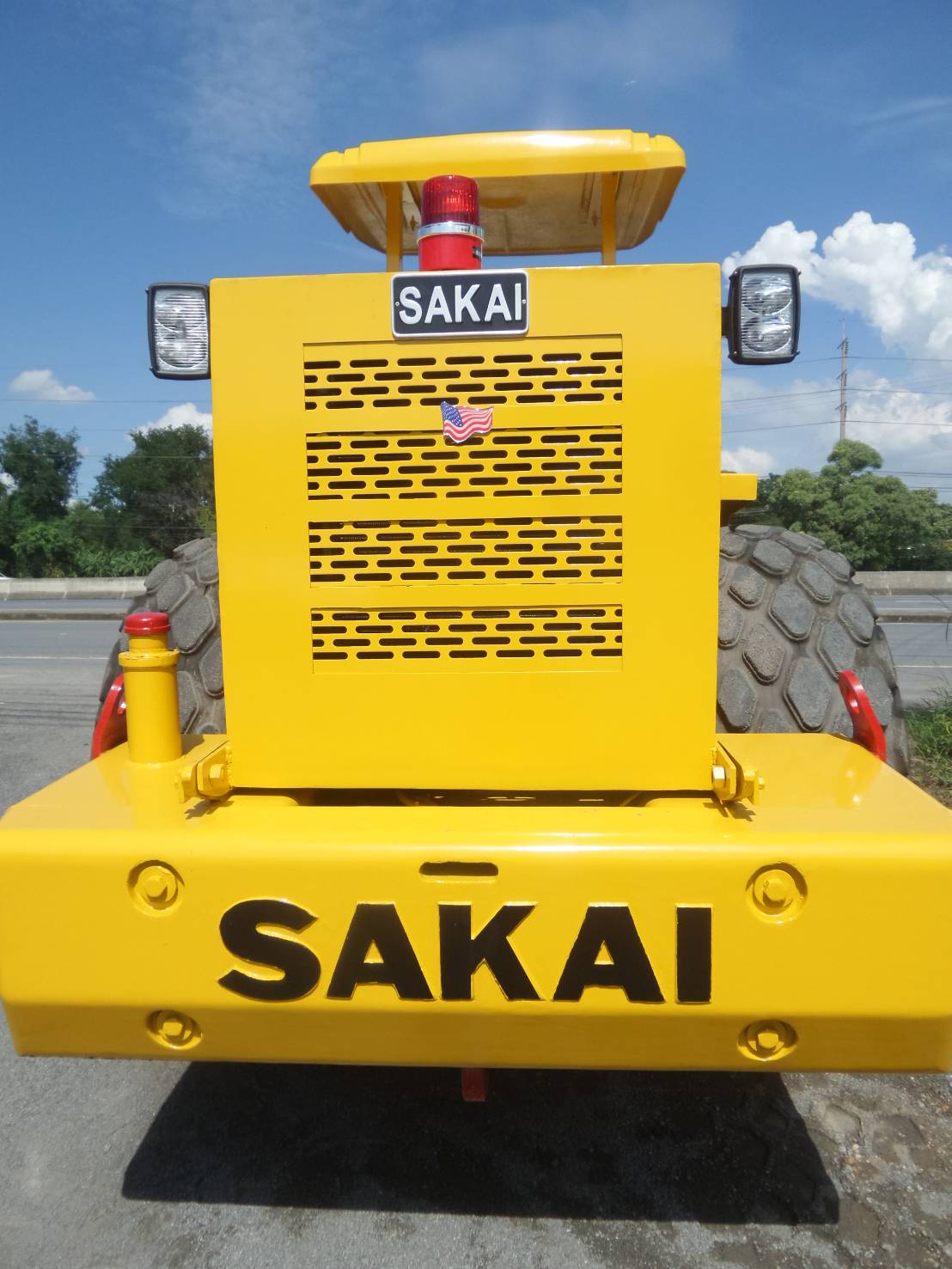 รถบดสั่นเสทือน10ตันSAKAISV500TFสวยมาก