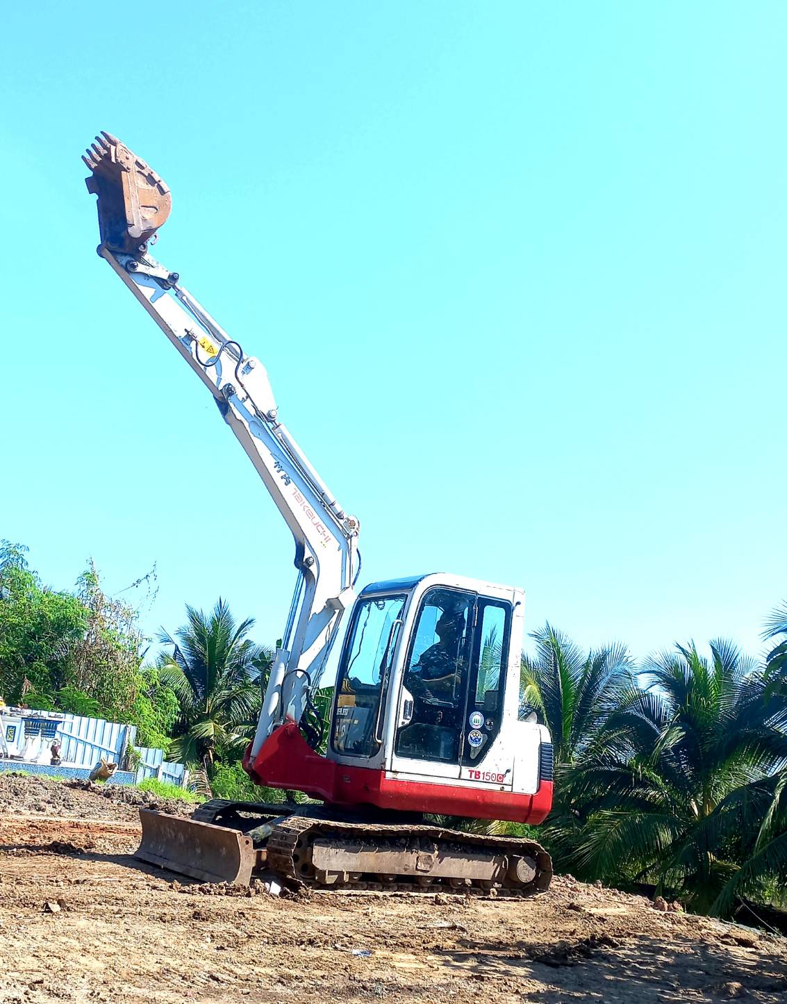 TAKEUCHI TB150C เก่านอกนำเข้า ระบบเต็ม มีลายหัวเจาะ TAKEUCHI TB150C เก่านอกนำเข้า ระบบเต็ม มีลายหัวเจาะ