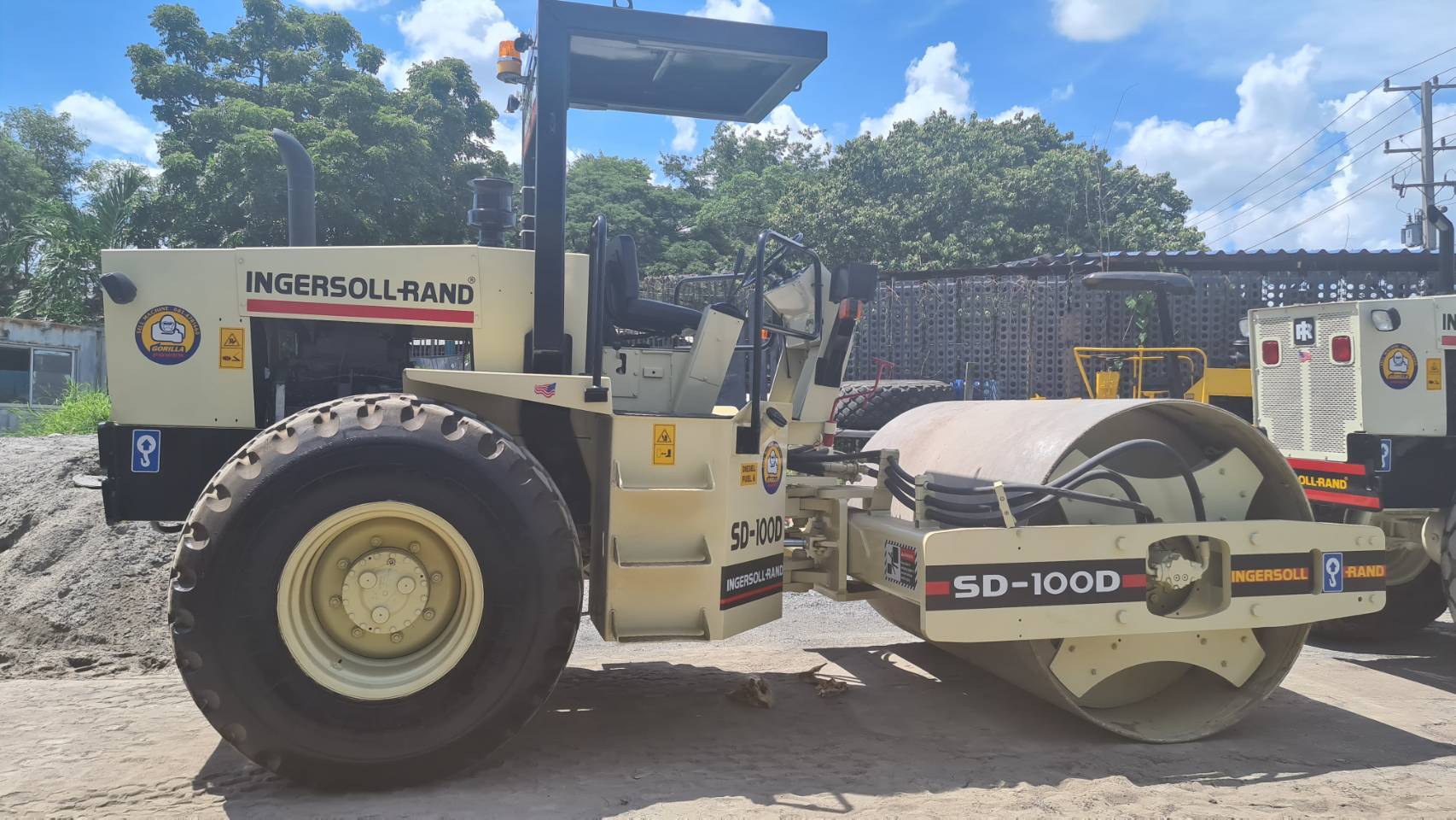 ⛽081-7560304❣รถบดสั่นเสทือน10ตัน Ingersollrand SD100D เอกสารเล่มทะเบียน