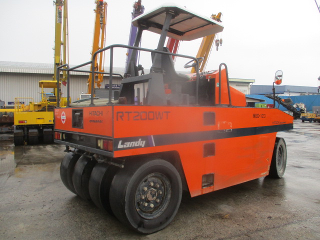 รถบด RT200WT  3,574ชม. ปี1999 นำเข้าจากญี่ปุ่นครับ