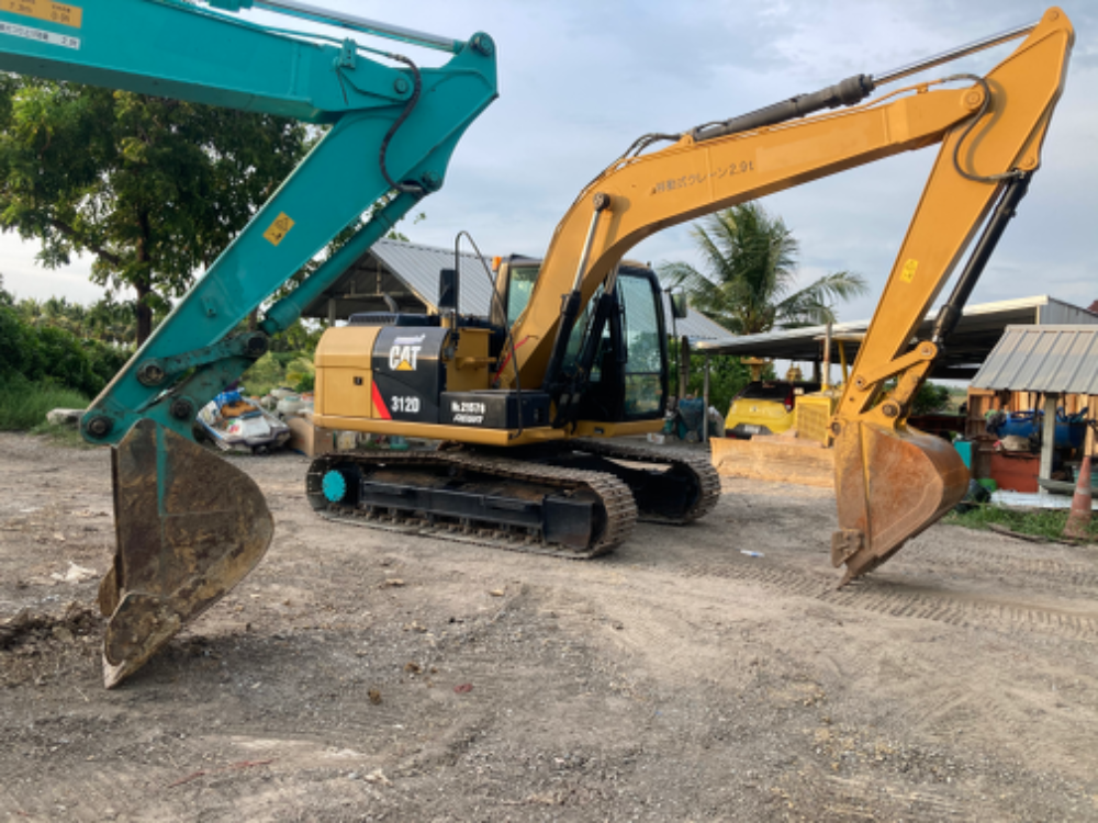 ขายCAT312Dเก่าญี่ปุ่นใช่งาน2900ชมไม่เคยใช้งานในไทย