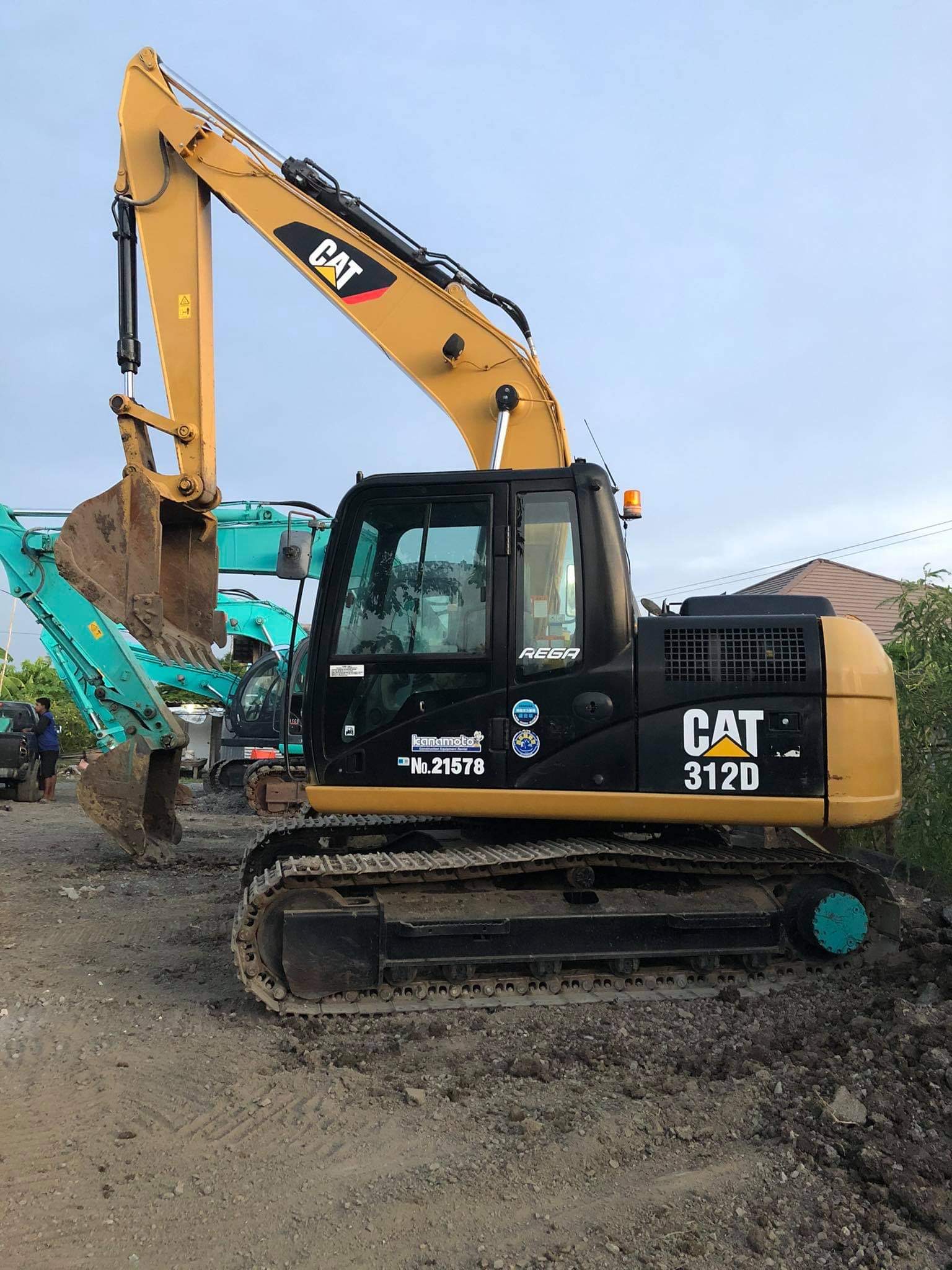 ขายCAT312Dเก่าญี่ปุ่นใช่งาน2900ชมไม่เคยใช้งานในไทย