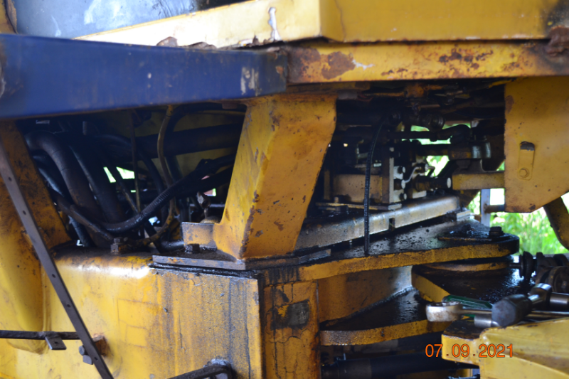 รถตักล้อยาง