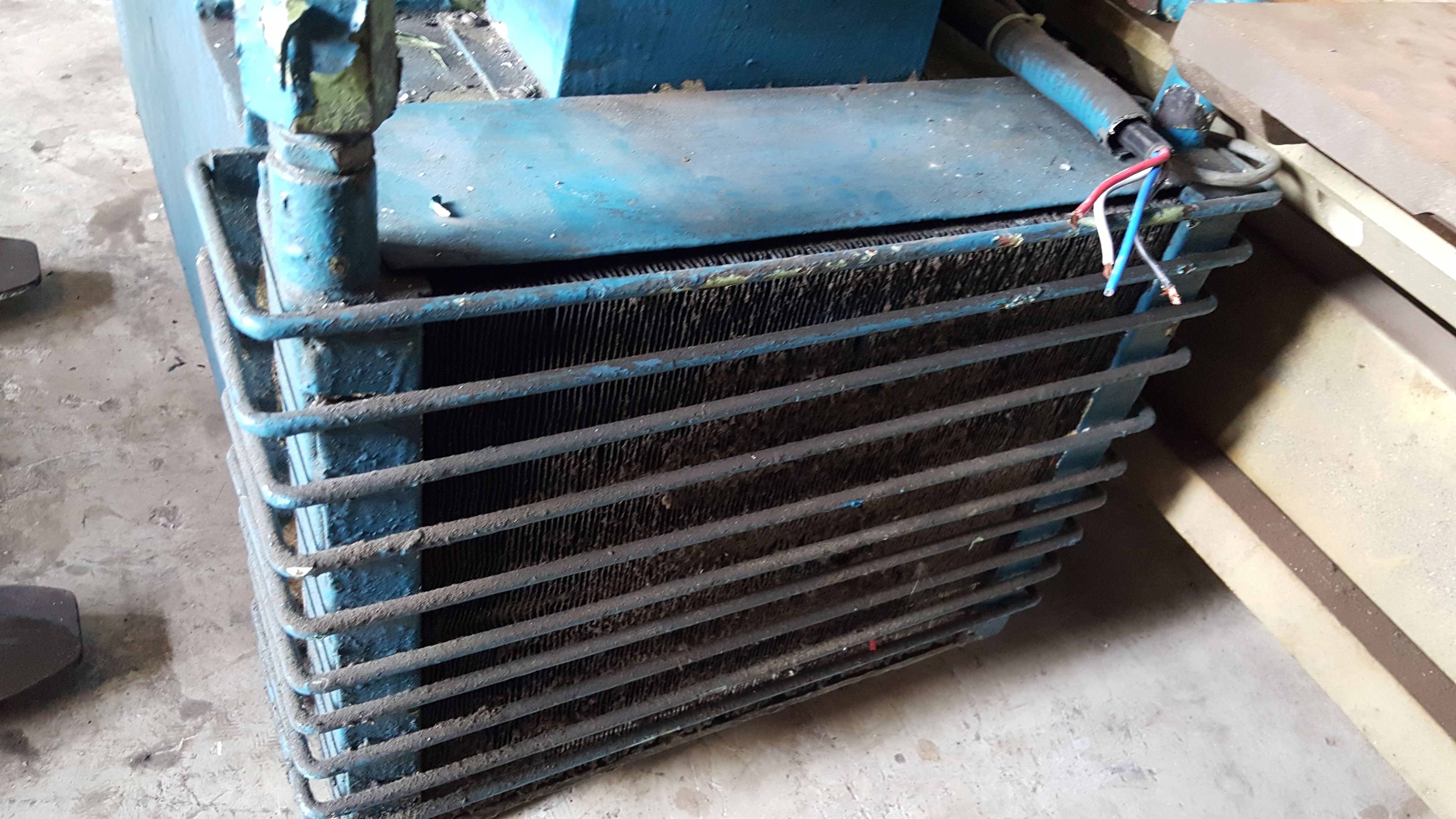 ขายมอเตอร์ปั๊มไฮดรอลิคหลายขนาด(เหมา/แยกได้ครับ) ขายมอเตอร์ปั๊มไฮดรอลิคหลายขนาด(เหมา/แยกได้ครับ)