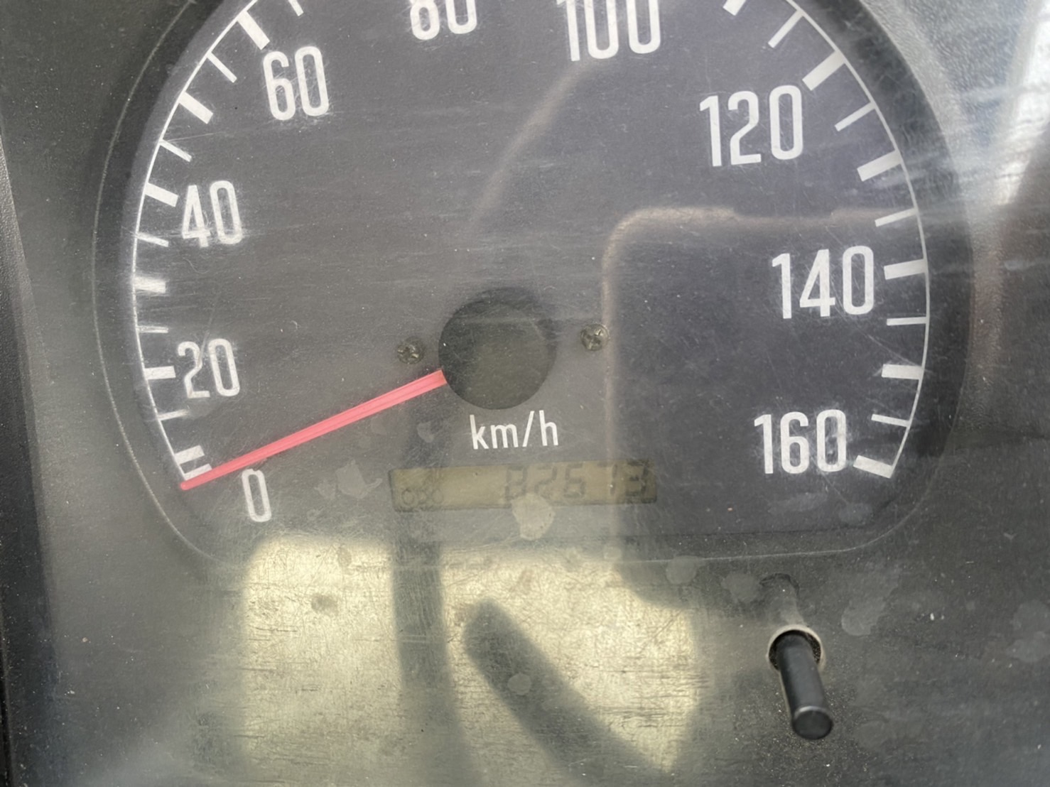 ISUZU NKR  มีลิฟต์ท้าย รถห้างปี 2550