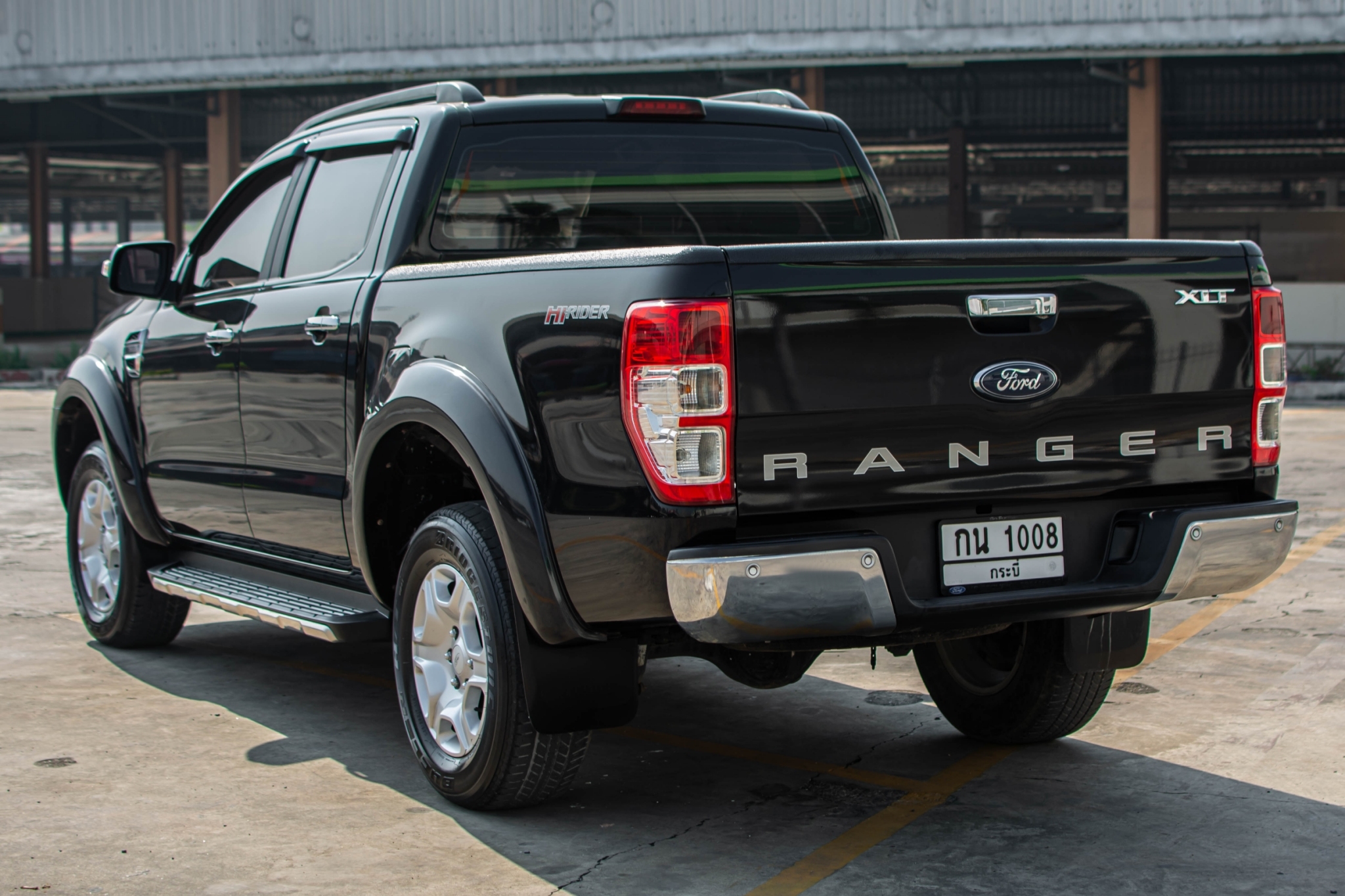 FORD RANGER 2.2 XLT 4 ประตูสูง ดีเซล !!! รถมือเดียวออกห้างป้ายแดง ไม่มีชน ไมล์แท้ !!! FORD RANGER 2.2 XLT 4 ประตูสูง ดีเซล !!! รถมือเดียวออกห้างป้ายแดง ไม่มีชน ไมล์แท้ !!!