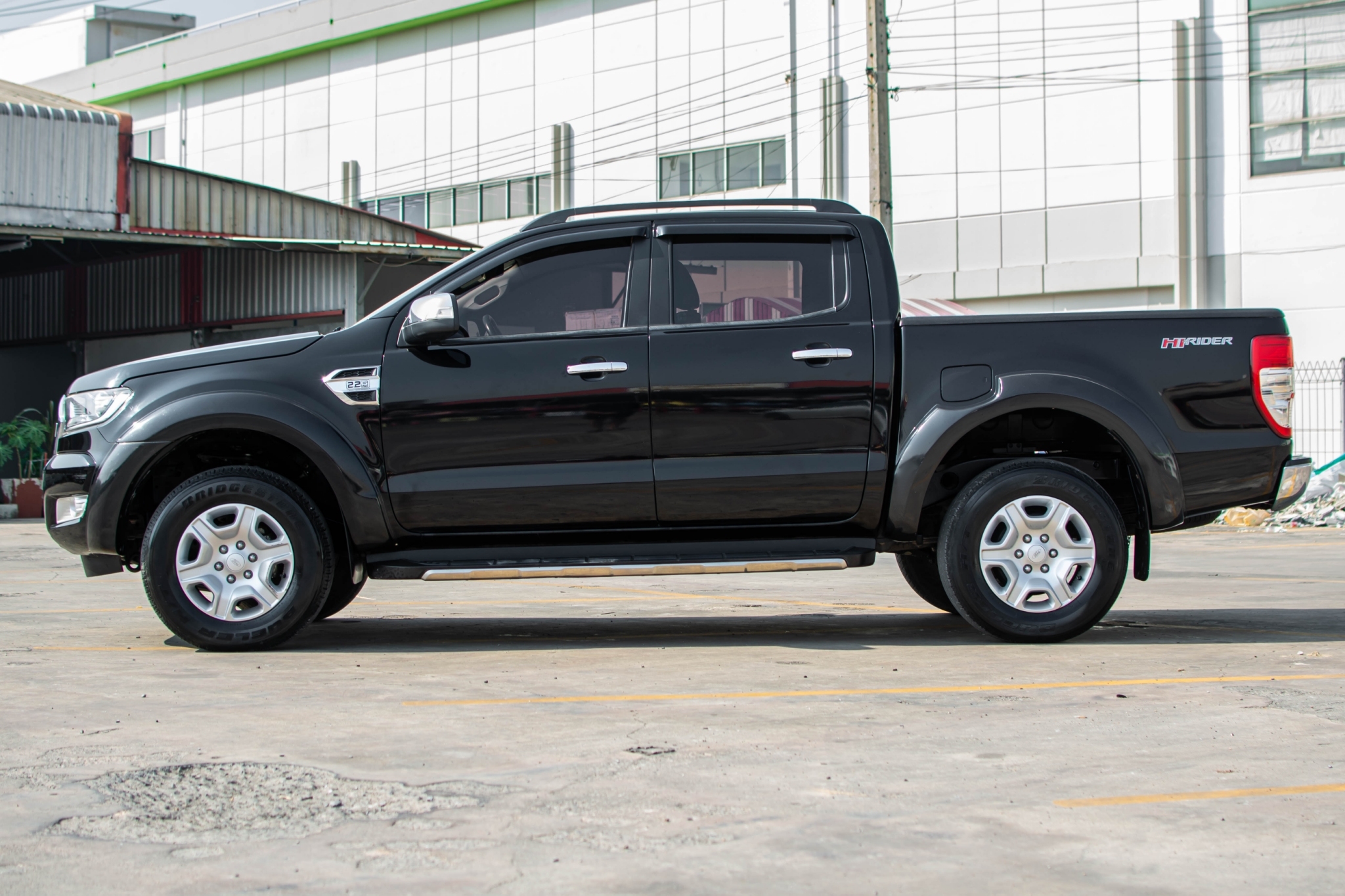 FORD RANGER 2.2 XLT 4 ประตูสูง ดีเซล !!! รถมือเดียวออกห้างป้ายแดง ไม่มีชน ไมล์แท้ !!! FORD RANGER 2.2 XLT 4 ประตูสูง ดีเซล !!! รถมือเดียวออกห้างป้ายแดง ไม่มีชน ไมล์แท้ !!!