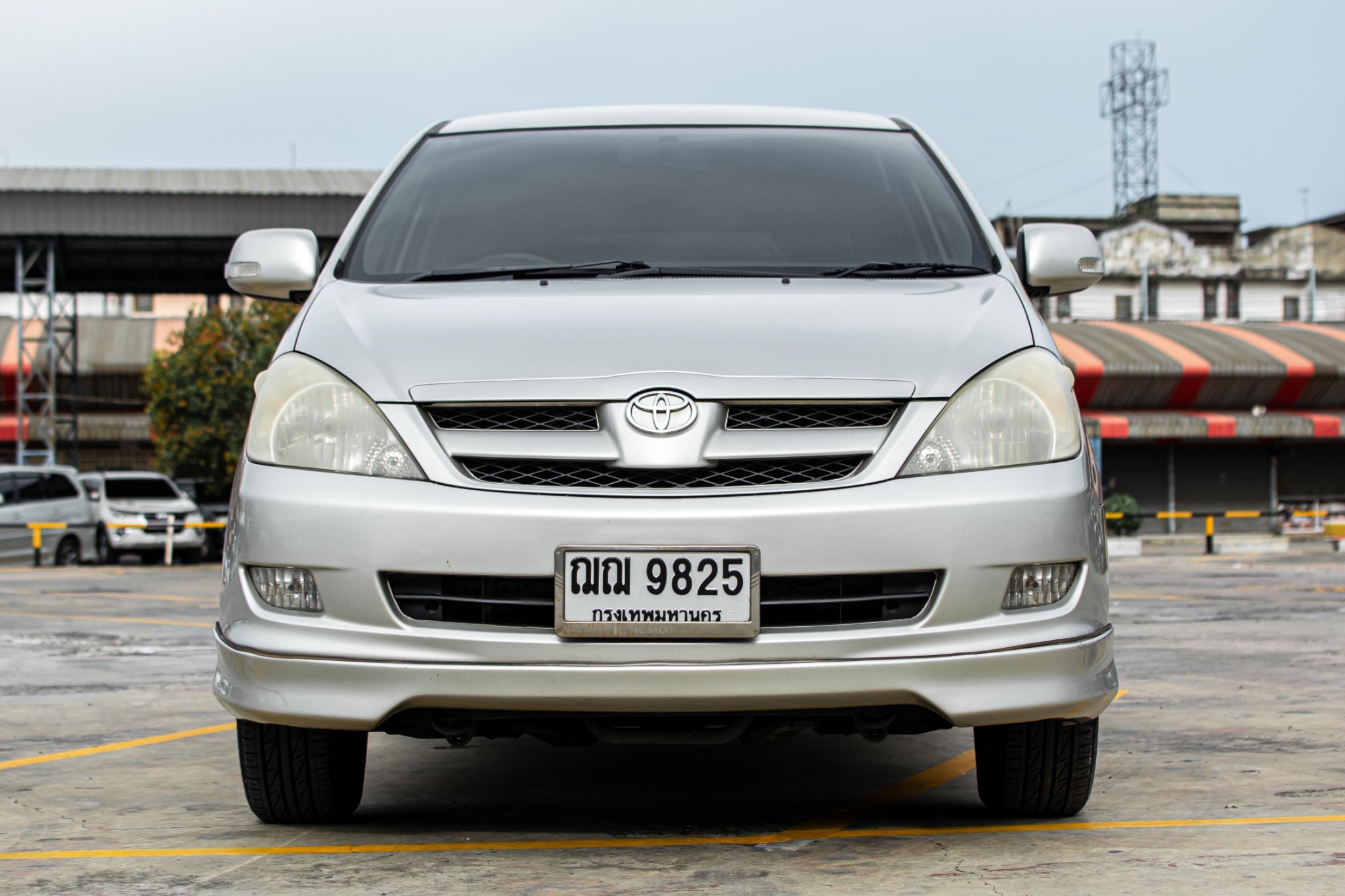 Toyota Innova 2.0G เบนซิน Toyota Innova 2.0G เบนซิน