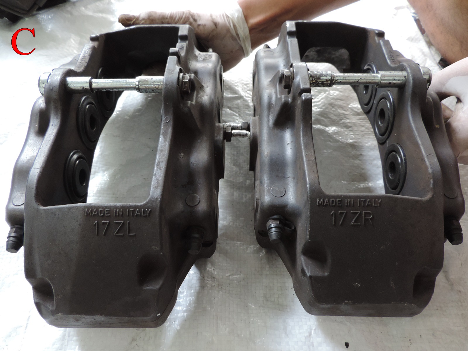 ขายปั๊มเบรค Brembo Cayenne แบรมโบ้ คาเยน 17Z ,18Z ครับ