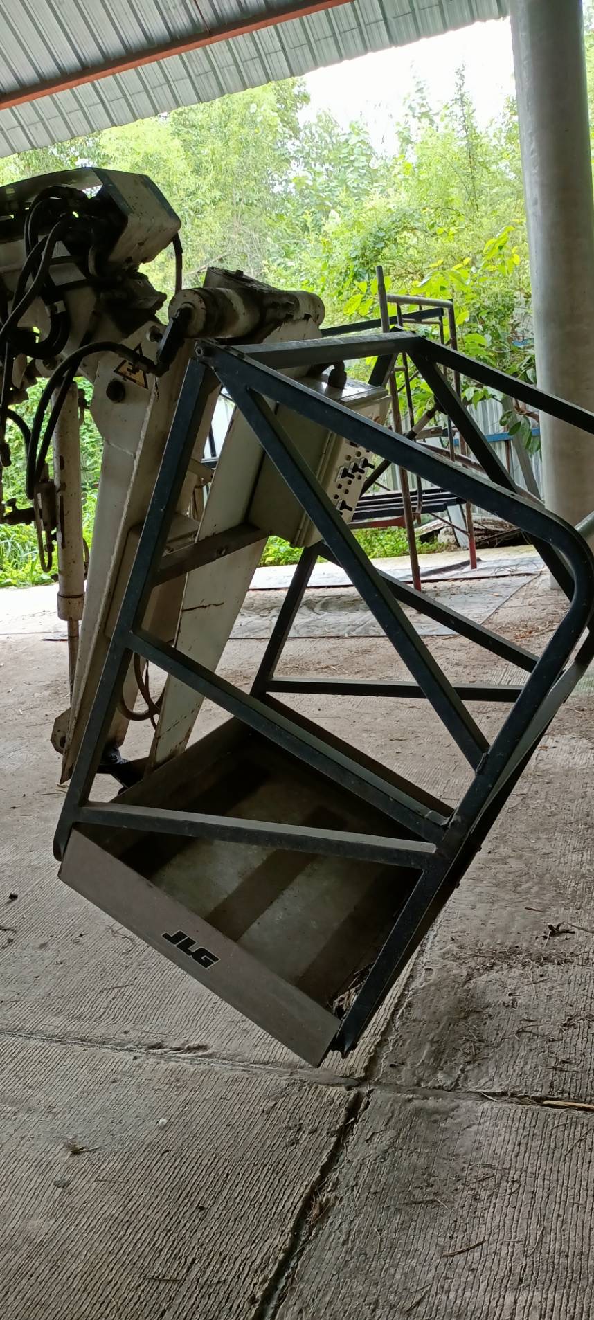 ขายกระเช้า spider18m.