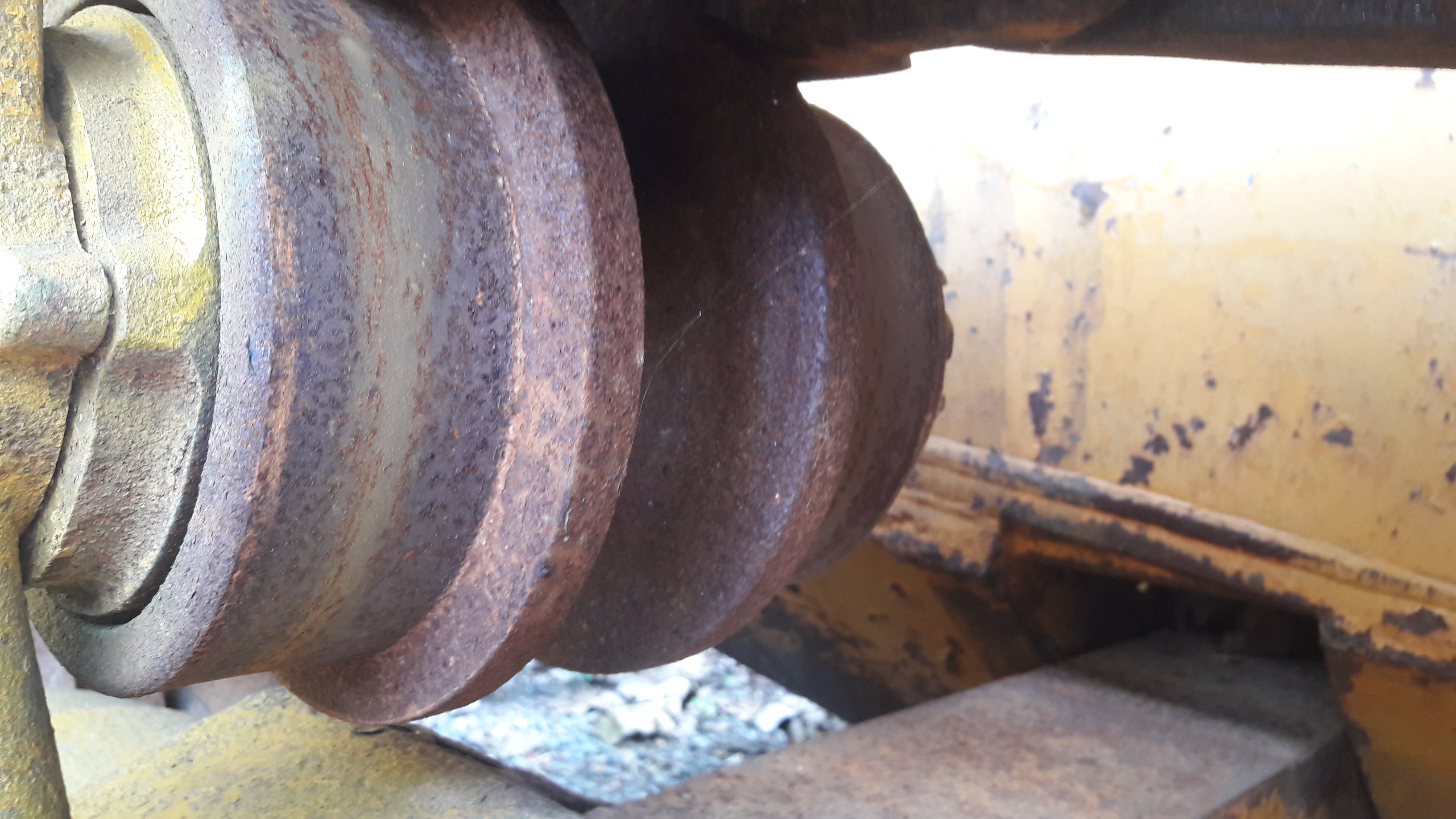 รถดันดิน komatsu d85 เก่านอก ยังไม่ใช้ในไทย โทร 084-5424150 รถดันดิน komatsu d85 เก่านอก ยังไม่ใช้ในไทย โทร 084-5424150