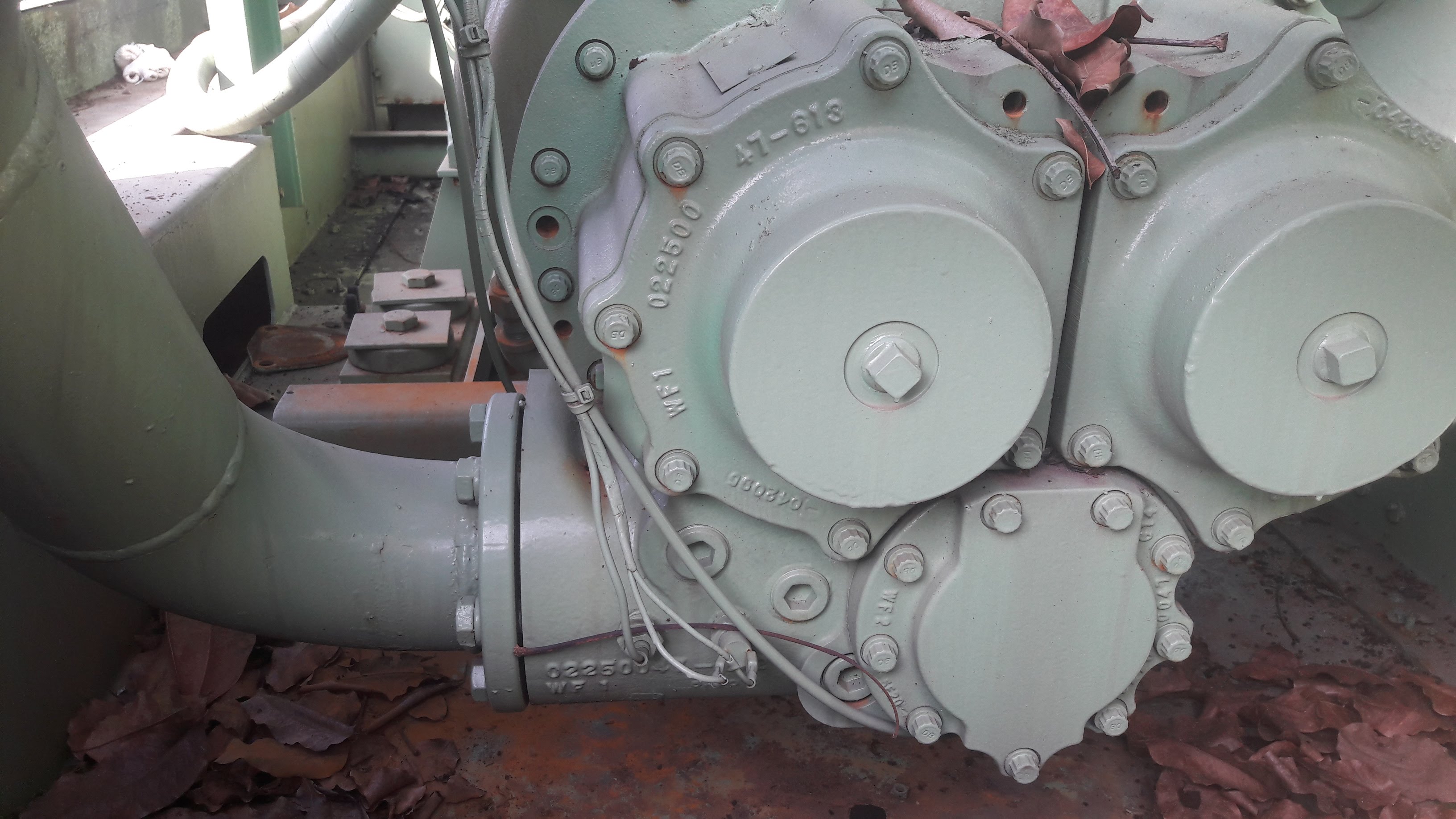 ขายปั้มลม SULLAIR รุ่น H1300 ลม 14-16 บาร์ 1300 cfm 150PSIG เครื่อง CAT 3406T 475 แรงม้า ปั้มลมสกรูสภาพสวย นำเข้าจากญี่ปุ่น เน้นโทร.084-5424150