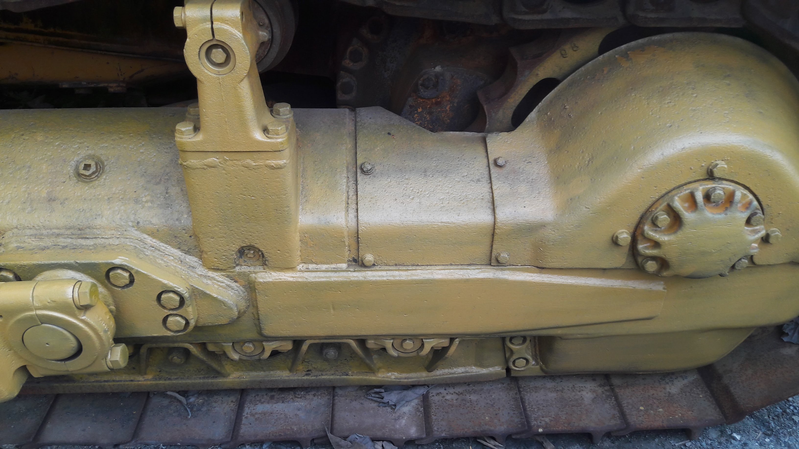 รถดันดิน komatsu d85 เก่านอก ยังไม่ใช้ในไทย โทร 084-5424150 รถดันดิน komatsu d85 เก่านอก ยังไม่ใช้ในไทย โทร 084-5424150