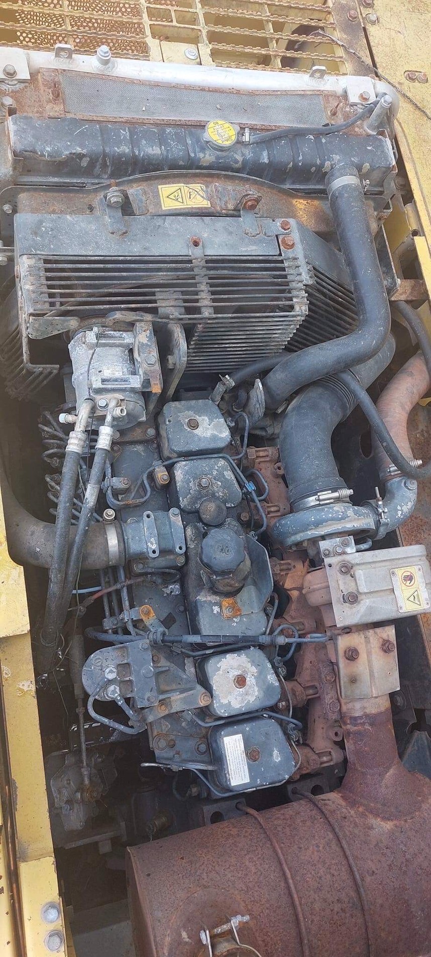 แบคโฮkomatsu pc200-7 พร้อมใช้