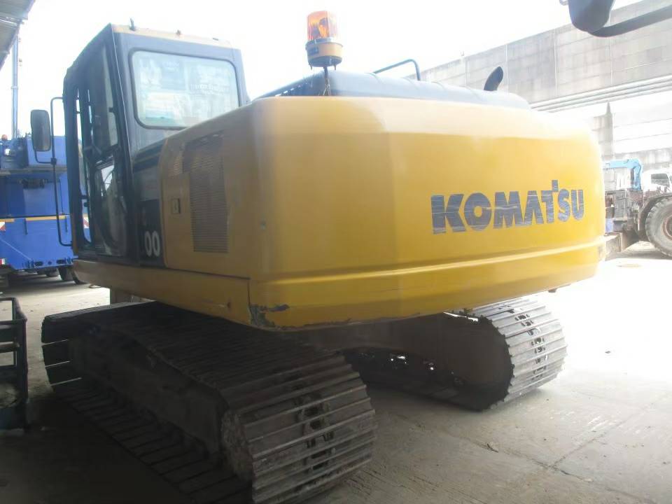(ขายด่วน) รถแม็คโครKOMATSUรุ่น PC200 ไฟฟ้าเดินเต็มระบบ เอวสมบูรณ์