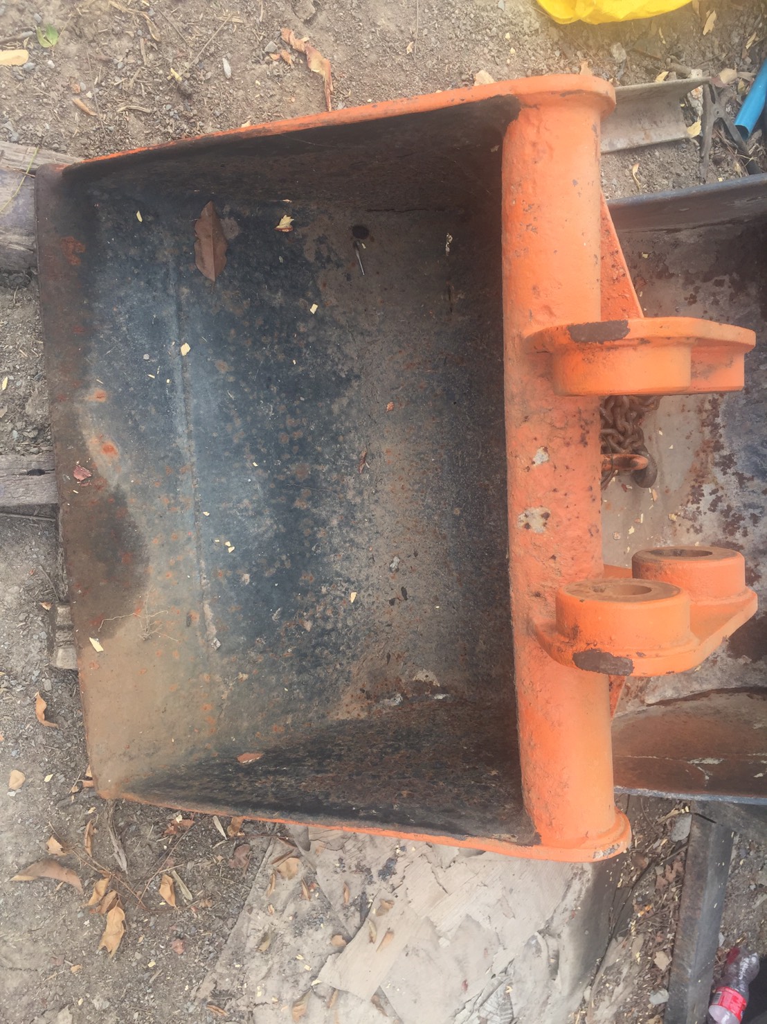 บุ๋งกี๋ ตักทราย  หิน