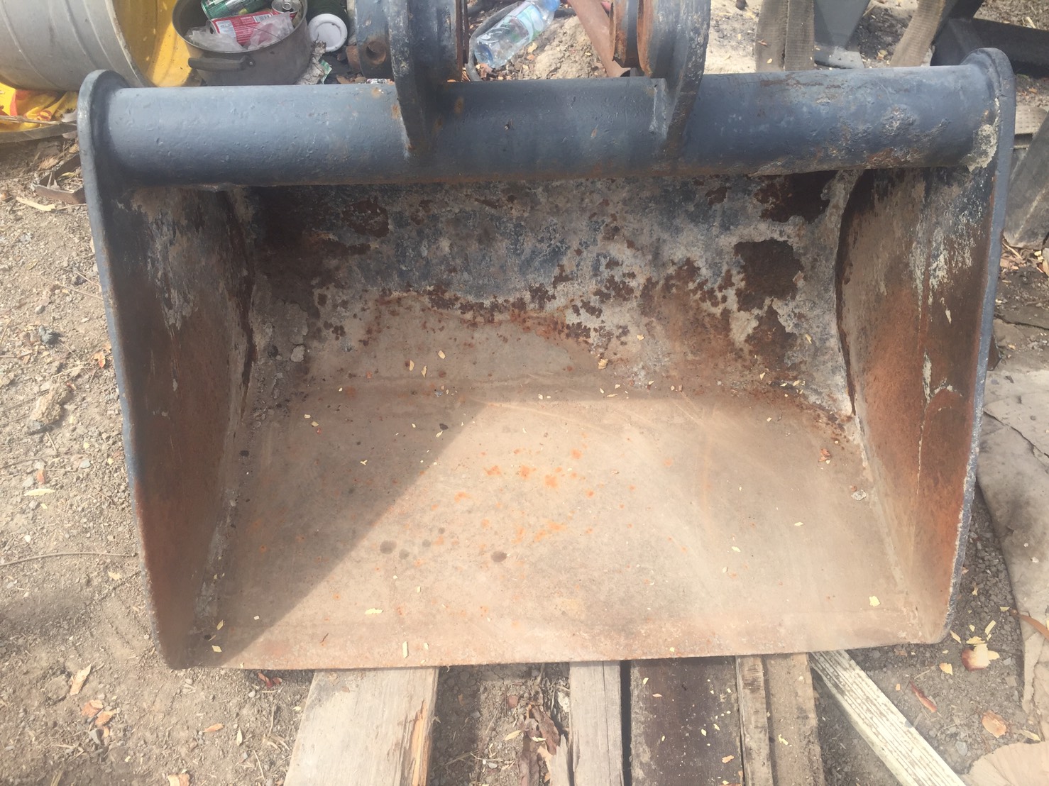 บุ๋งกี๋ ตักทราย  หิน