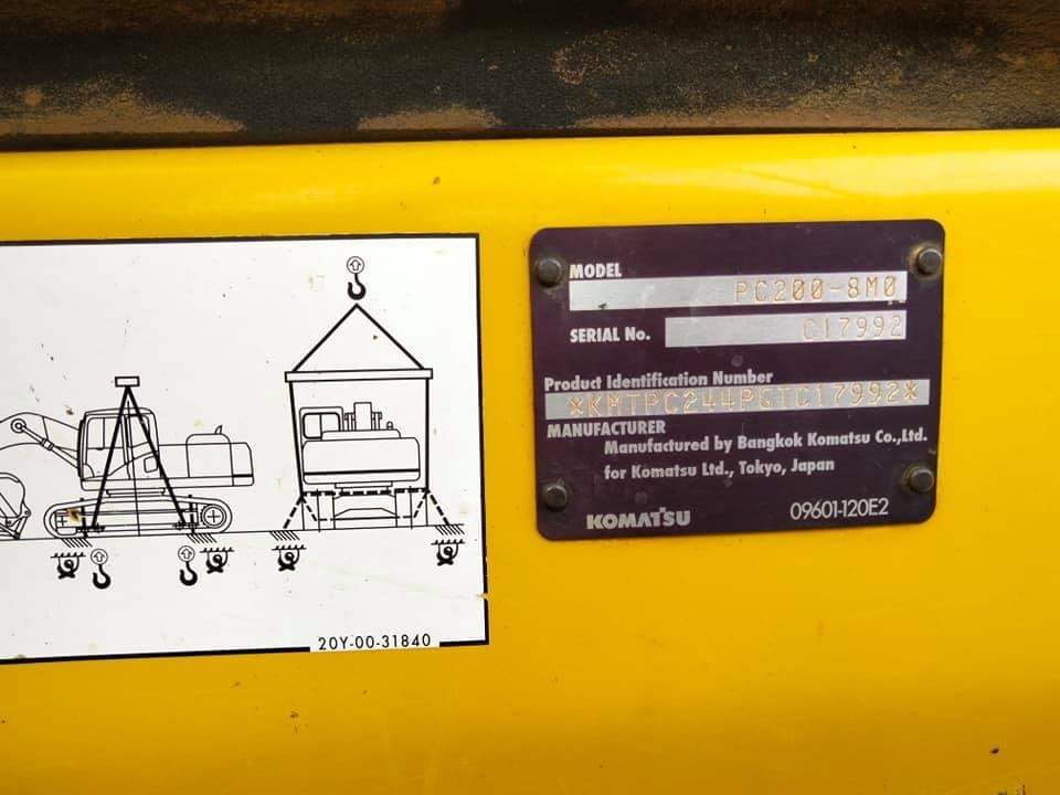 📌ขายด่วน 1,850,0000 บาท 📌KOMATSU PC 200mo. sn17999 สภาพนางฟ้ารถยืนบ่อตักดิน สีเดิมไม่เคยทำ 😍11,00