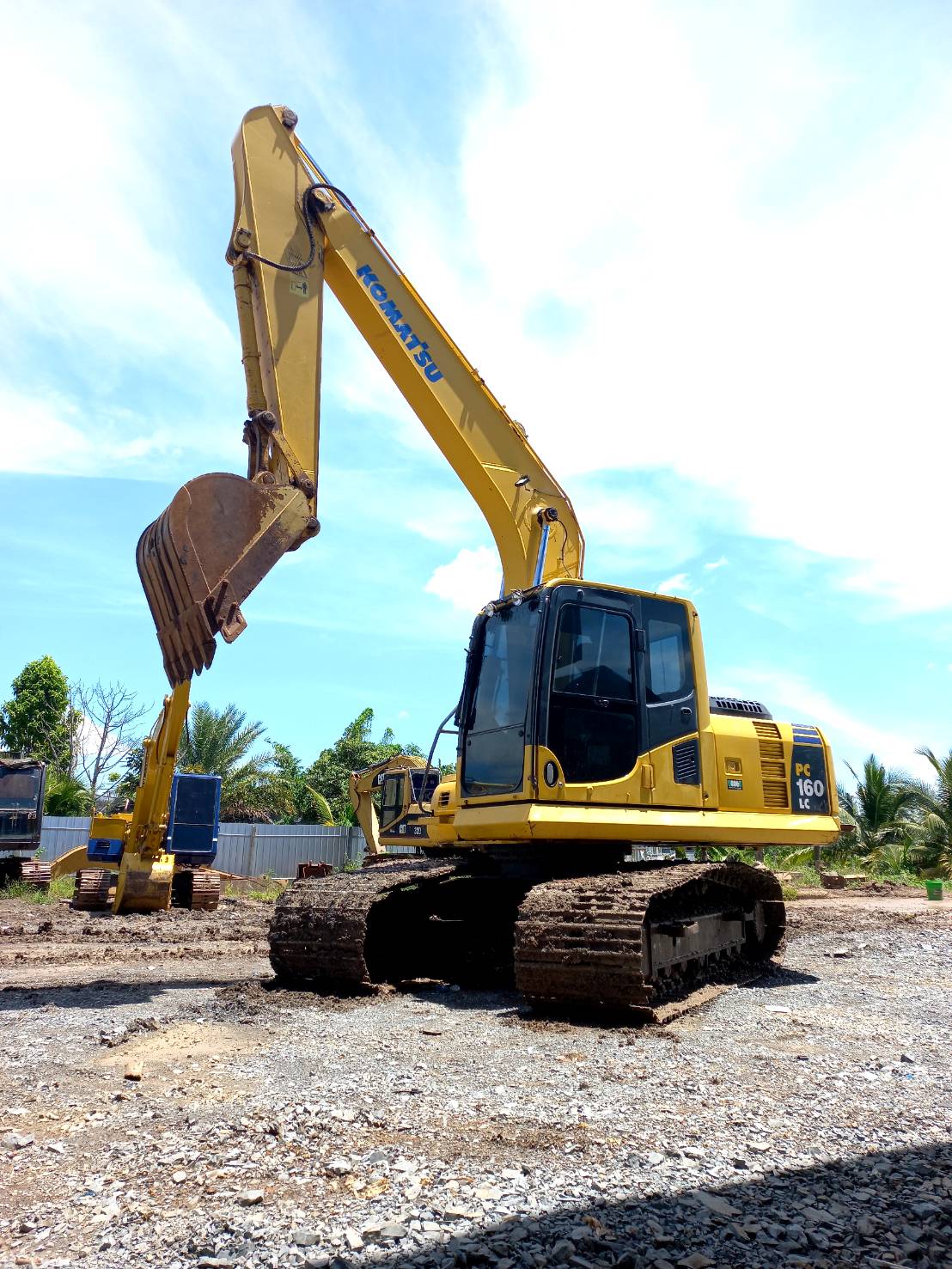 ขาย 980,000 บาท KOMATSU PC 160-8