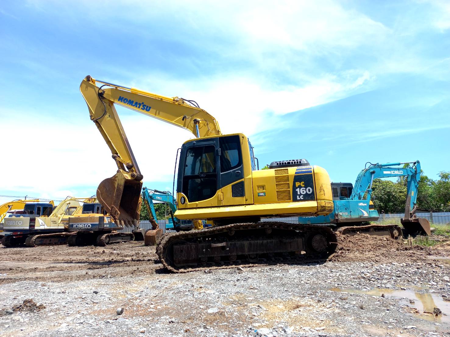 ขาย 980,000 บาท KOMATSU PC 160-8