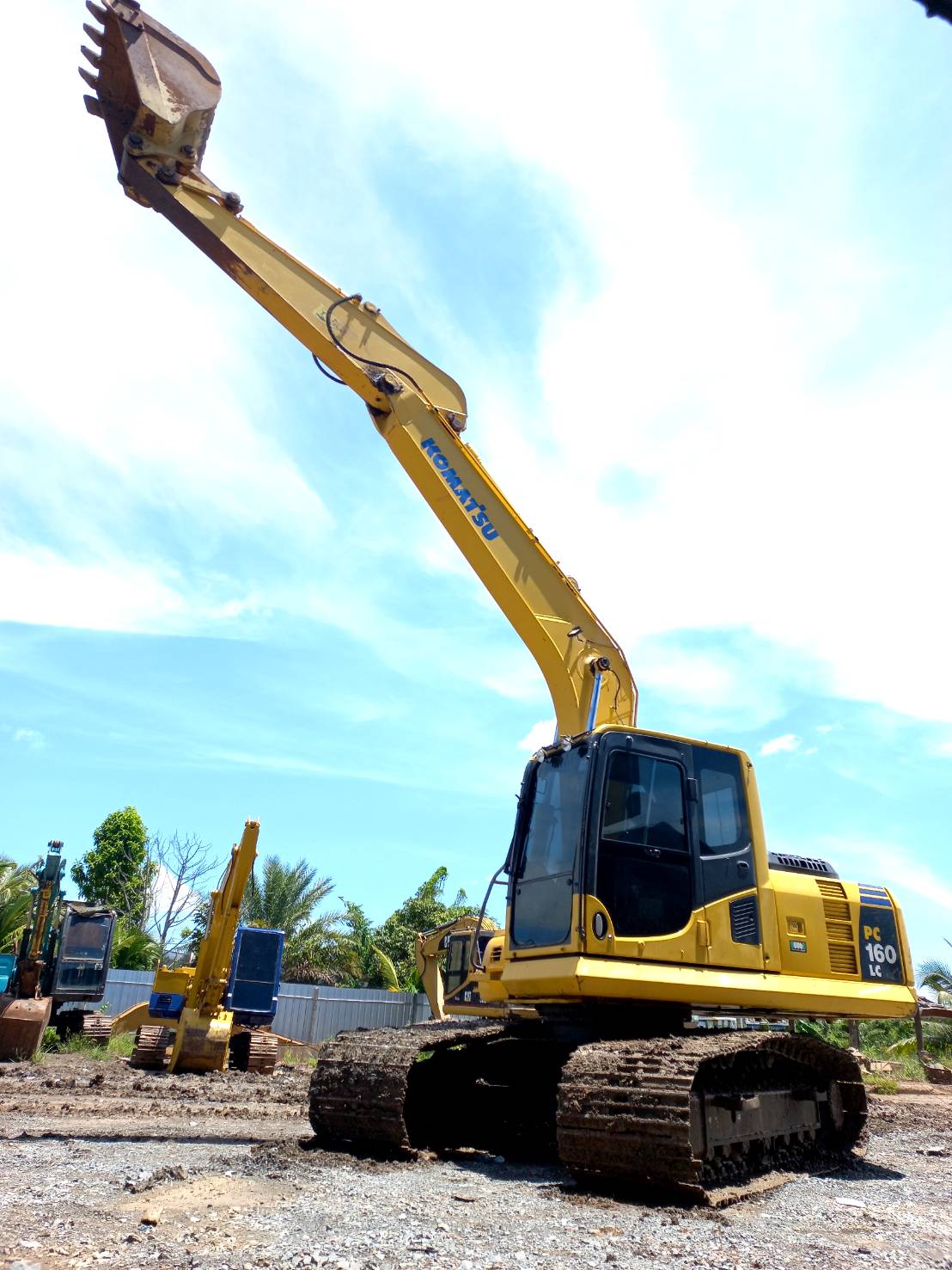 ขาย 980,000 บาท KOMATSU PC 160-8