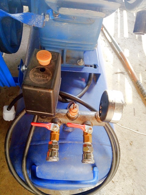 ปั๊มลม ถัง100ลิตร มอร์เตอร์ 3แรง สภาพดีพร้อมใช้งาน