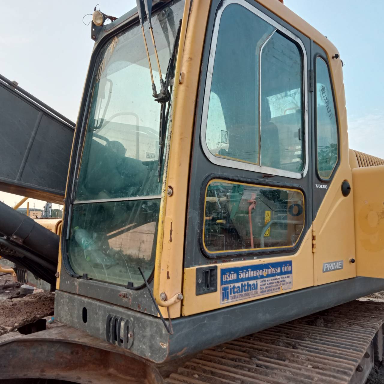 ขายรถแม็คโคร Volvo ec 210 blc 
