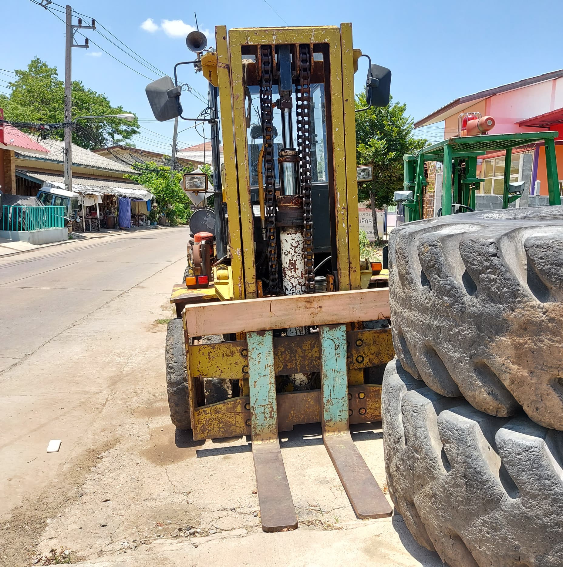 โฟล์คลิป TCM 10ตัน เกียร์ออโต้ เครื่องคัมมิ้นเทอร์โบ 6BT5.9