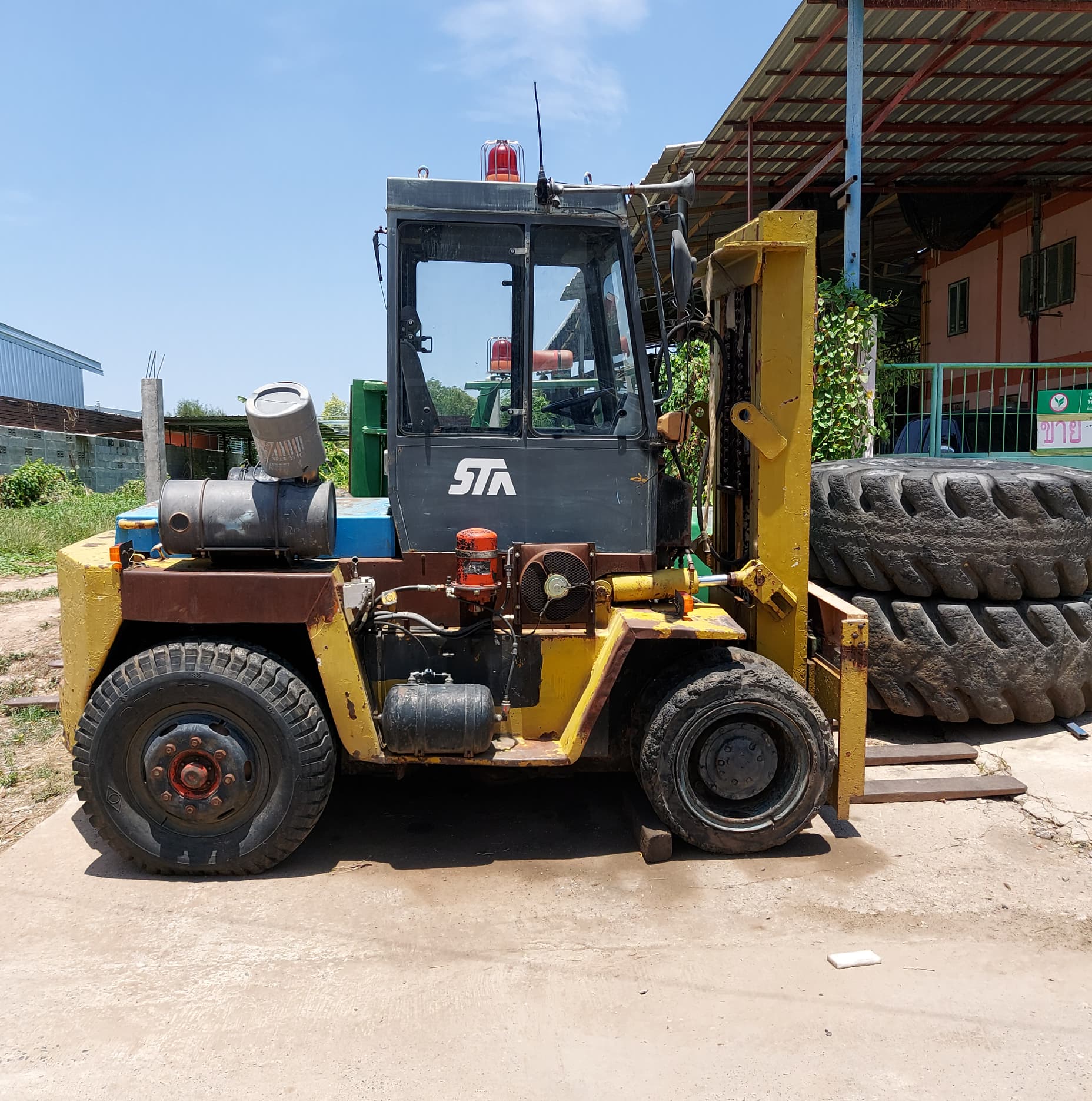 โฟล์คลิป TCM 10ตัน เกียร์ออโต้ เครื่องคัมมิ้นเทอร์โบ 6BT5.9