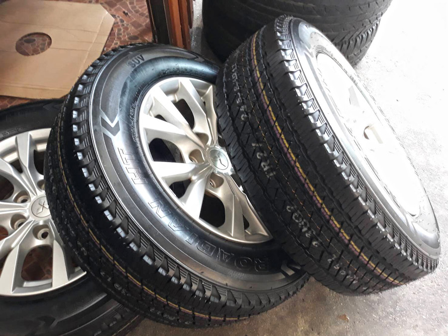 ล้อ Pajero ขอบ 17 ยางใหม่ ล้อ Pajero ขอบ 17 ยางใหม่
