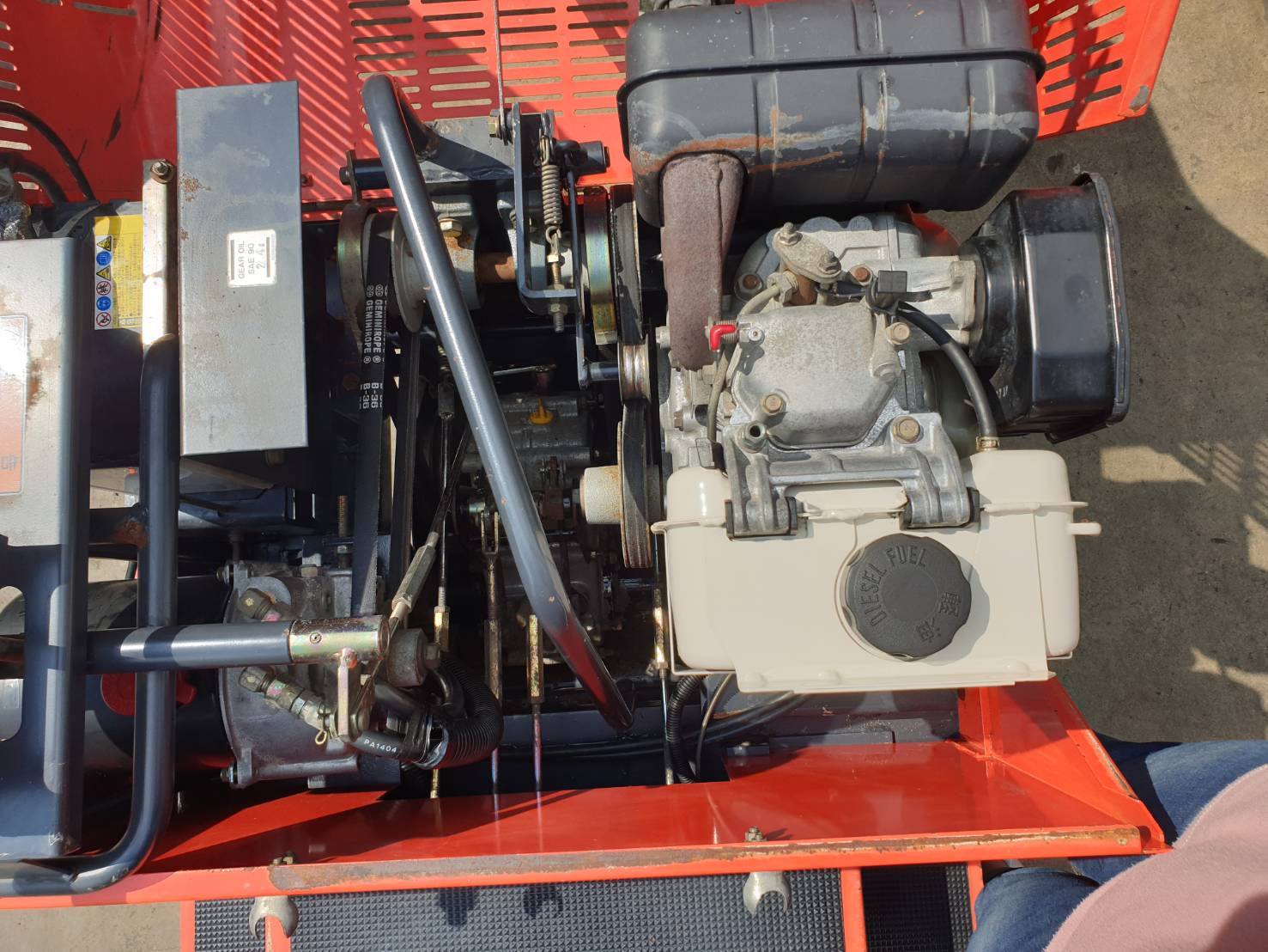 ขาย รถตัก LOADER  สายพานขนาดเล็ก