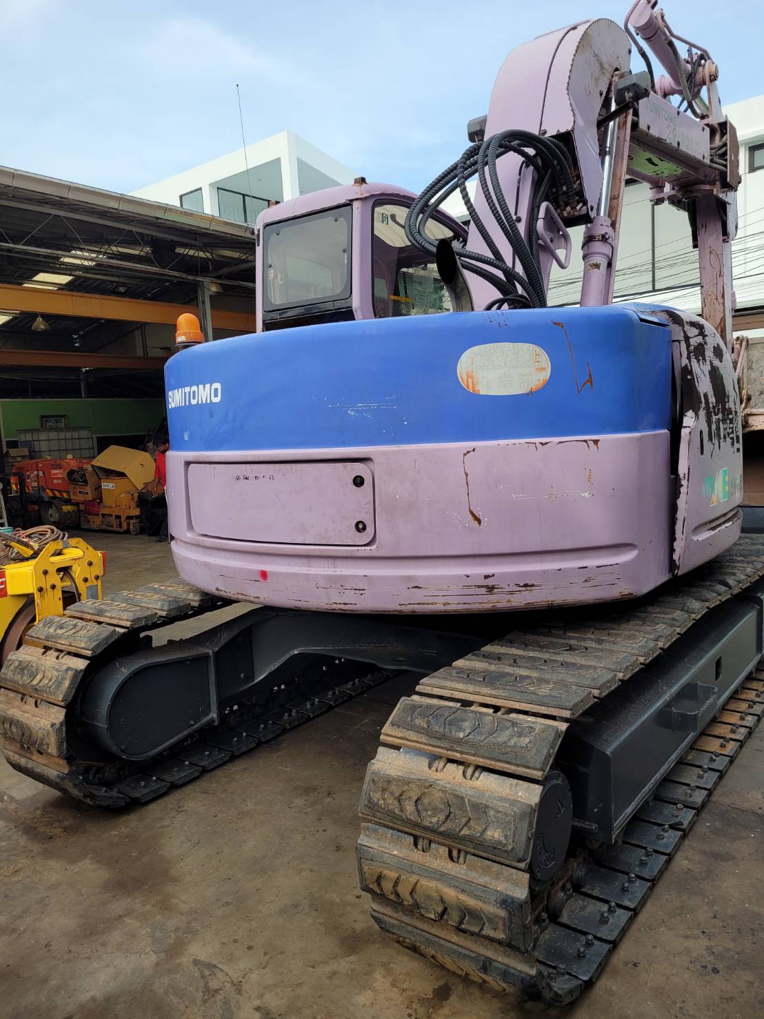 รถแม็คโคร SUMITOMO  รุ่น SH135U-2