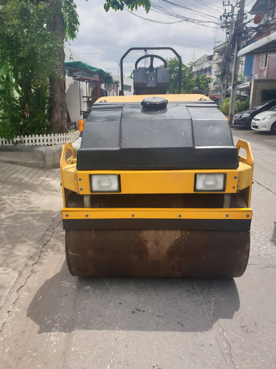 ขาย  รถบด DYNAPAC CC122