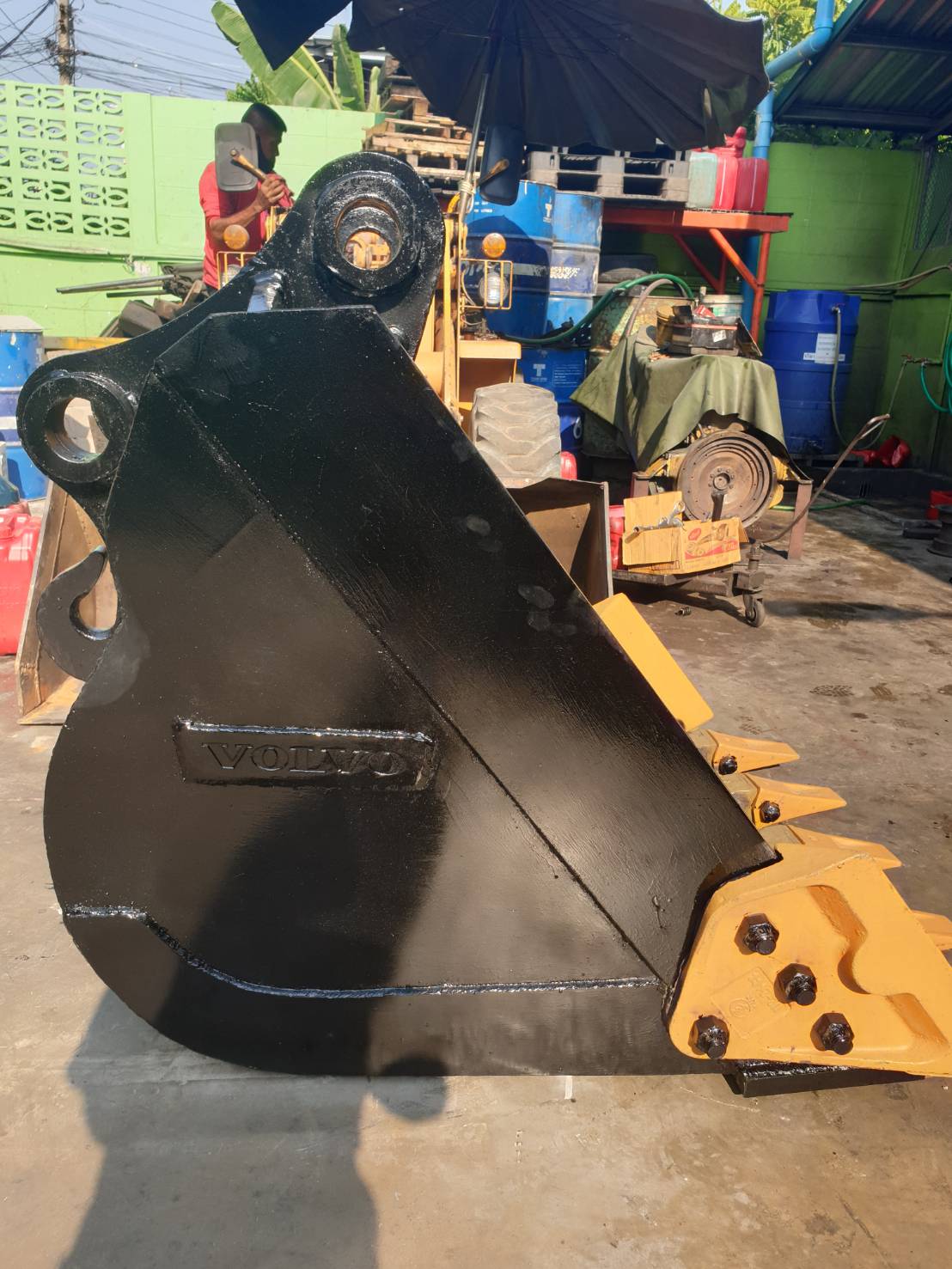 ขาย บุ้งกี้รถแมคโคร