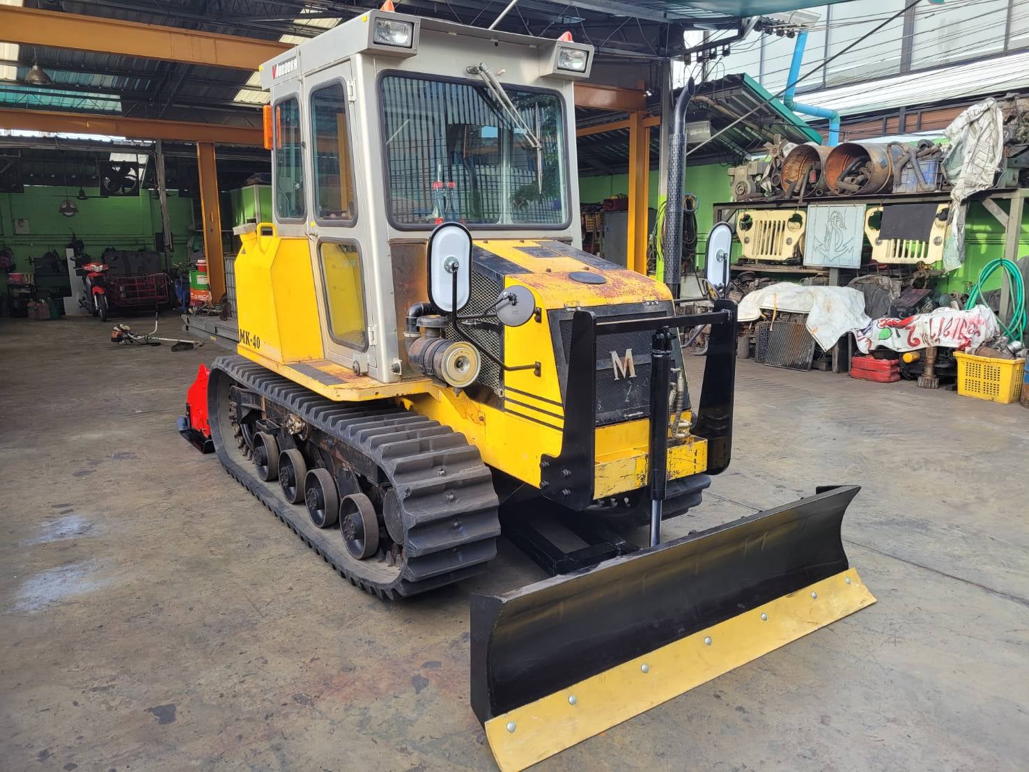 ขาย รถสายพาน MOROOKA รุ่น MK40 ขาย รถสายพาน MOROOKA รุ่น MK40